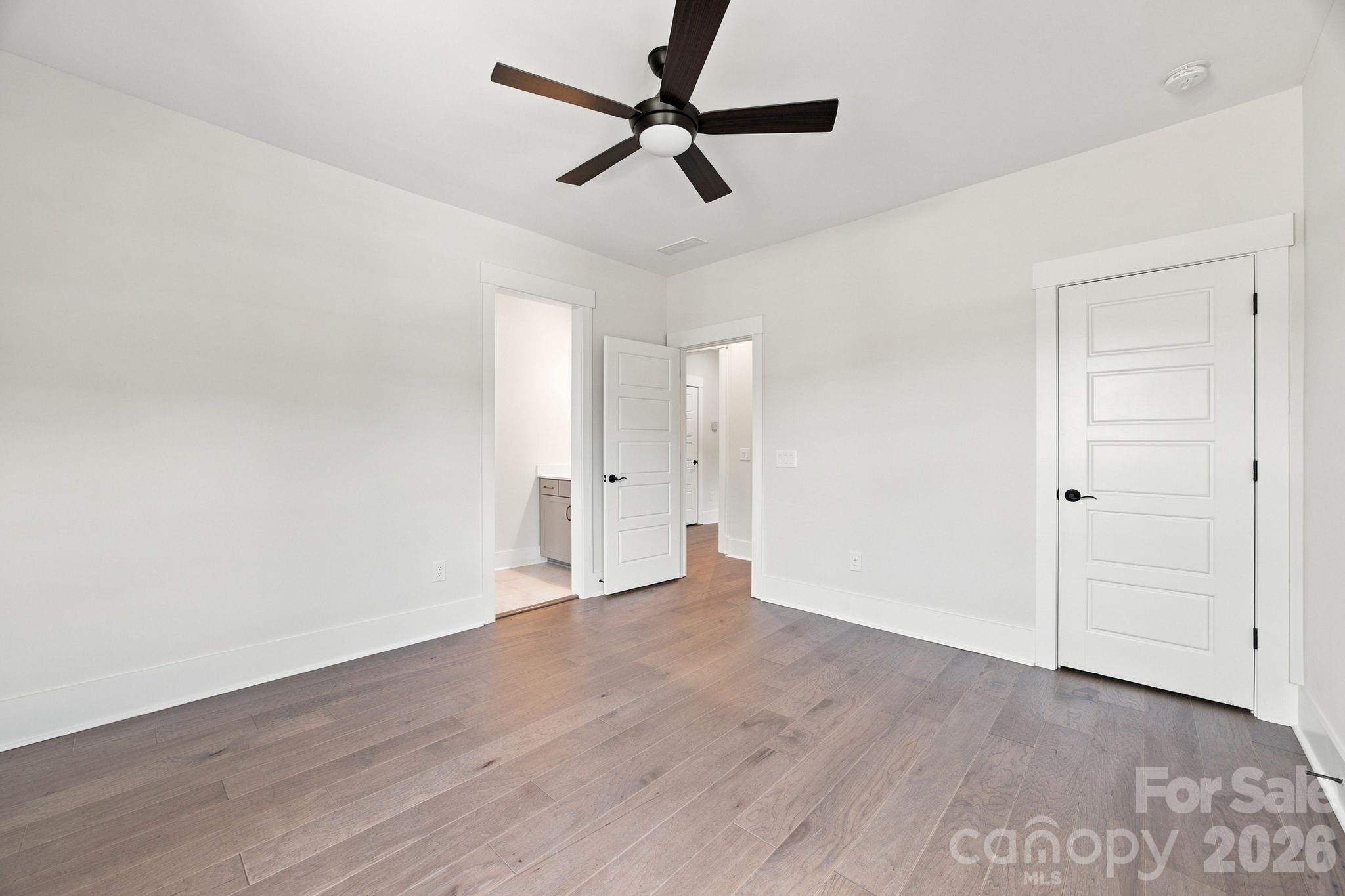 721 Cavesson Way Property Photo 43