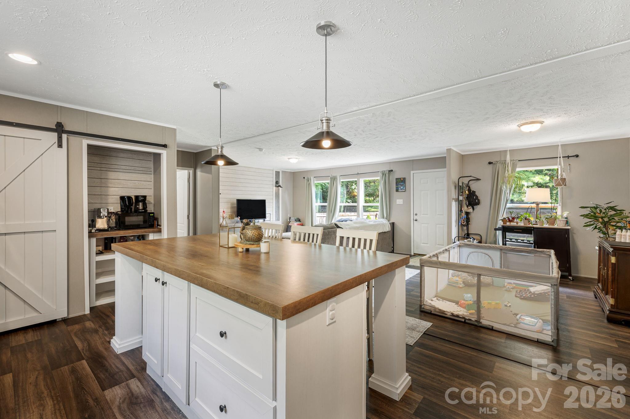 10 Pyrite Way Property Photo 16