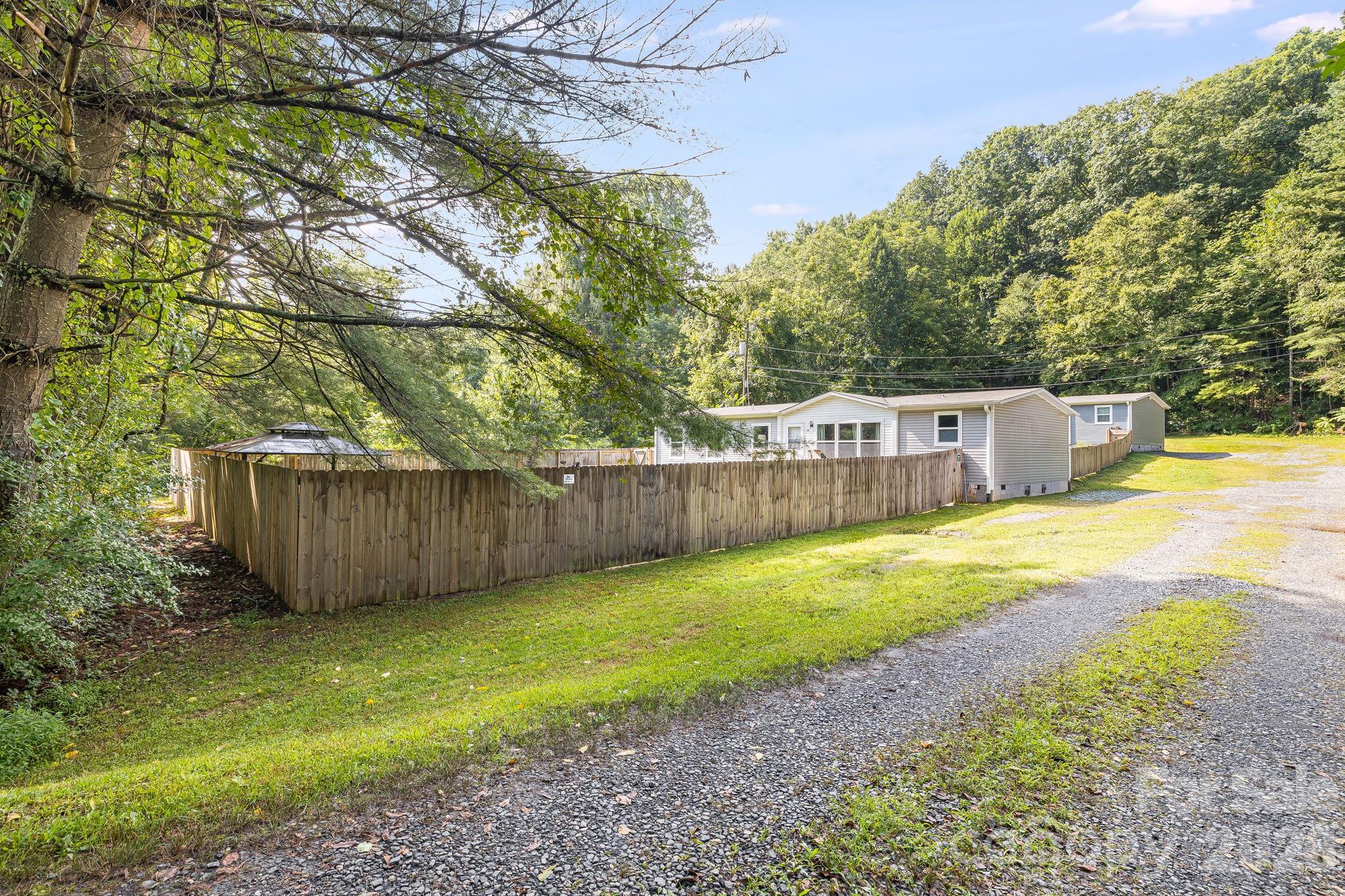10 Pyrite Way Property Photo 32