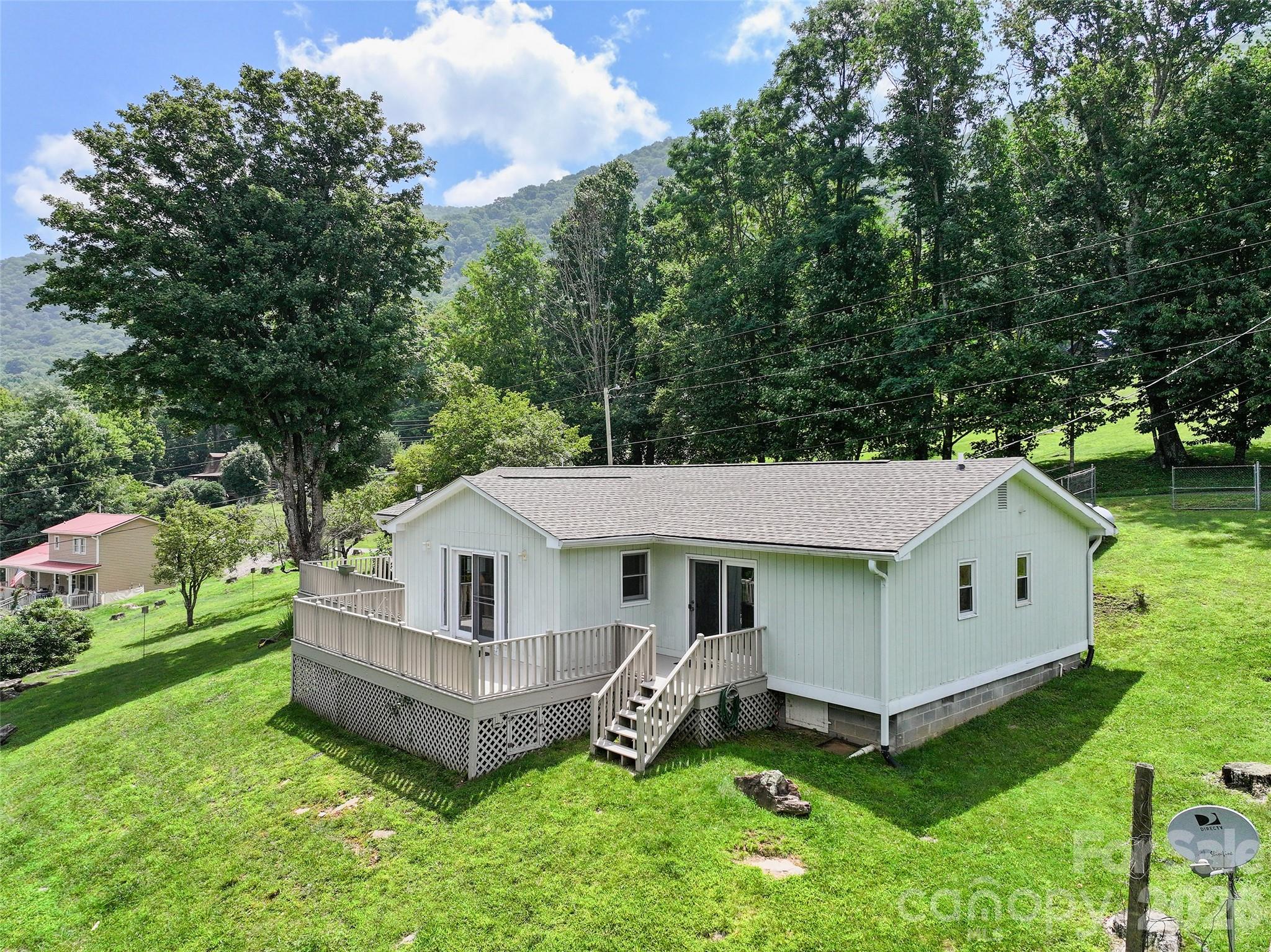 30 Hillcrest Road Property Photo 7