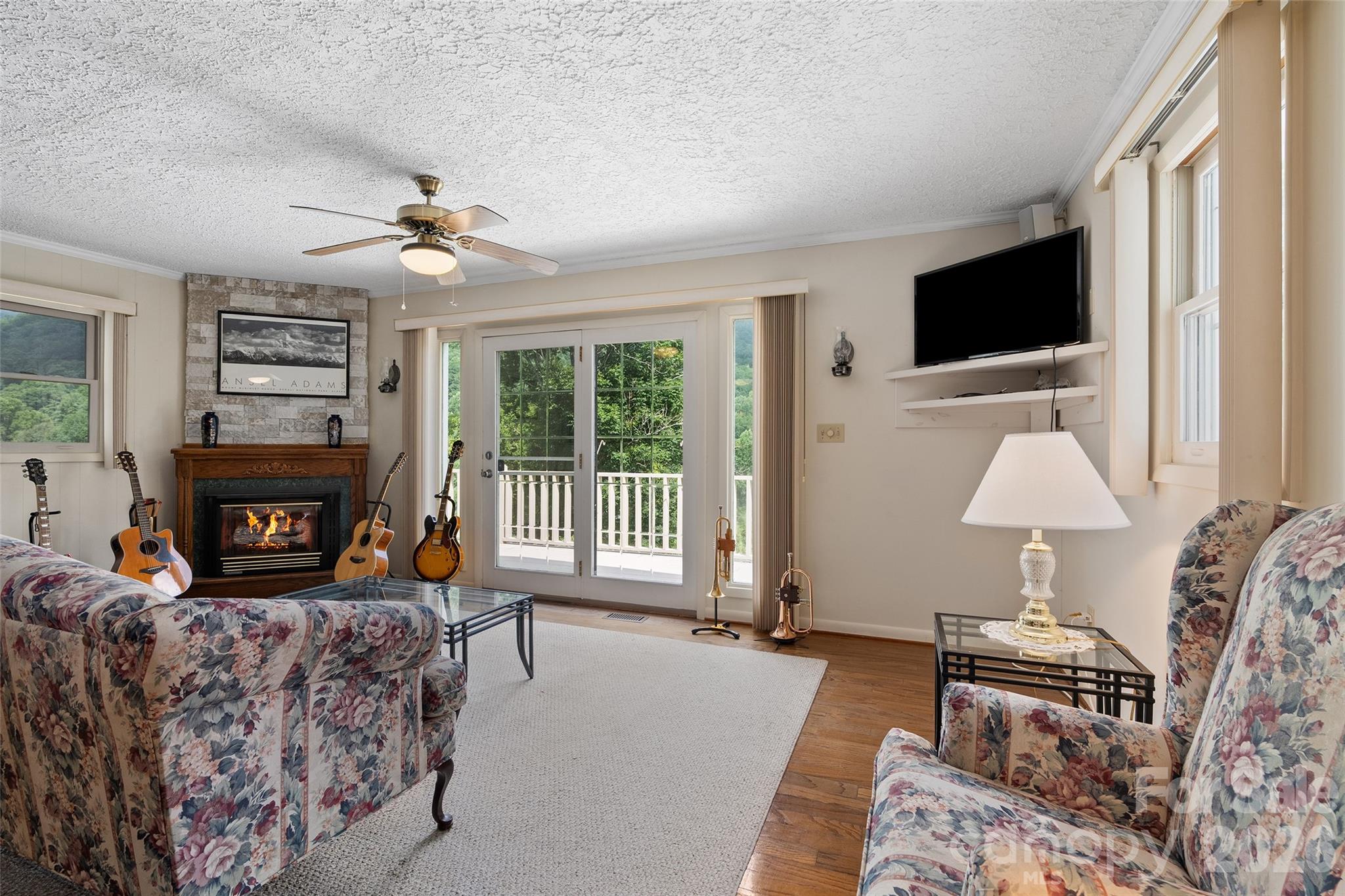 30 Hillcrest Road Property Photo 17