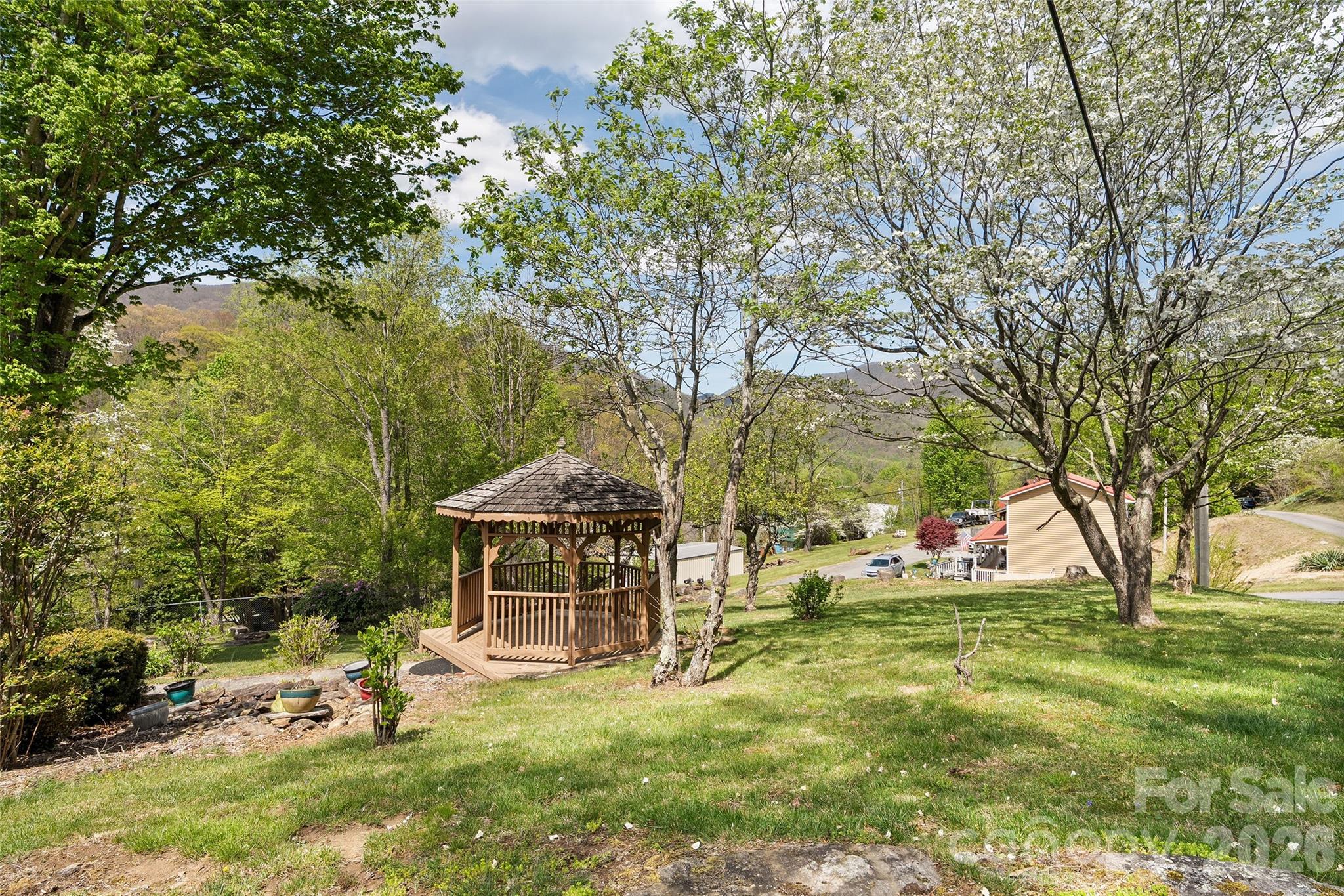 30 Hillcrest Road Property Photo 27
