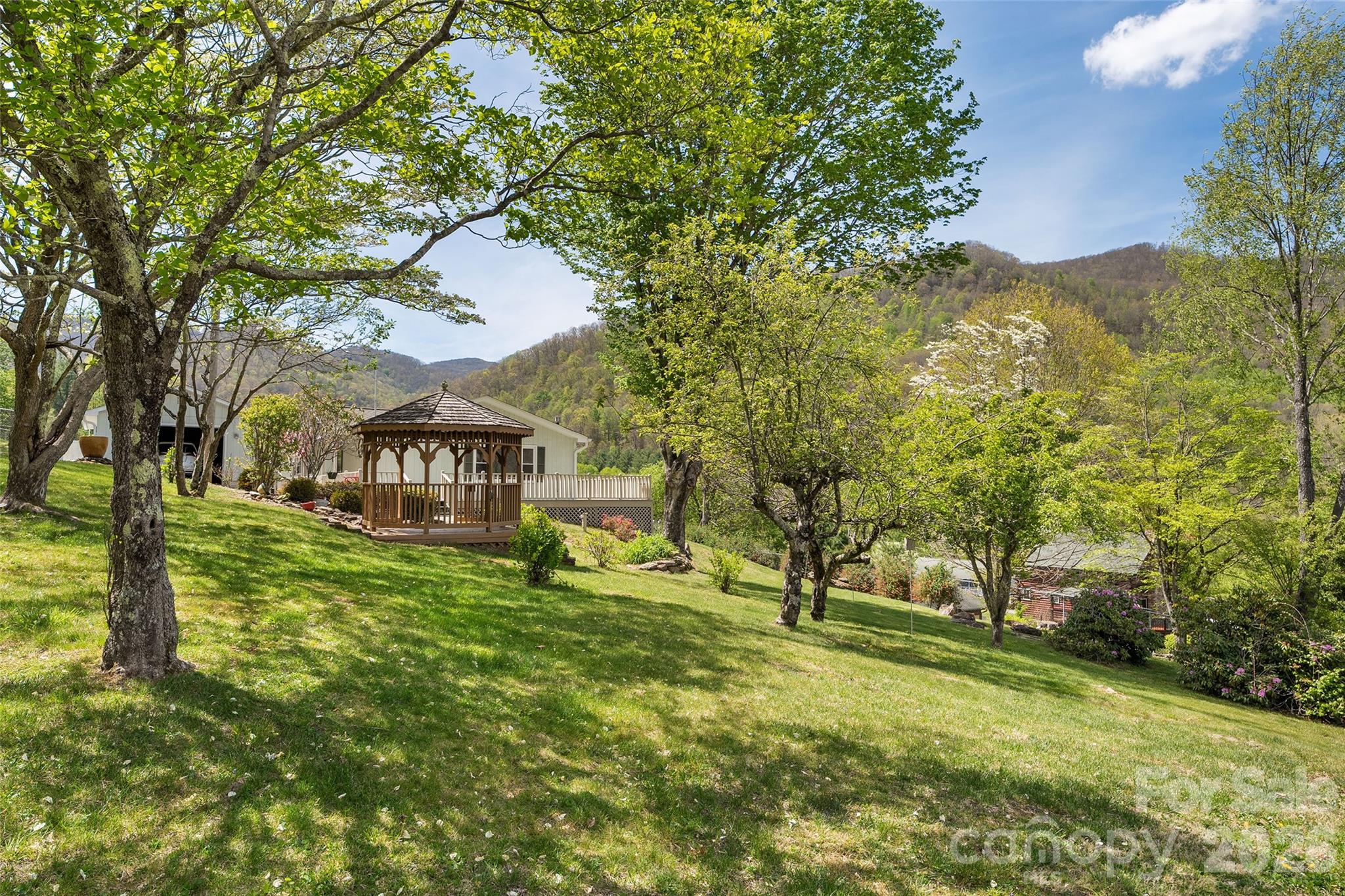 30 Hillcrest Road Property Photo 36