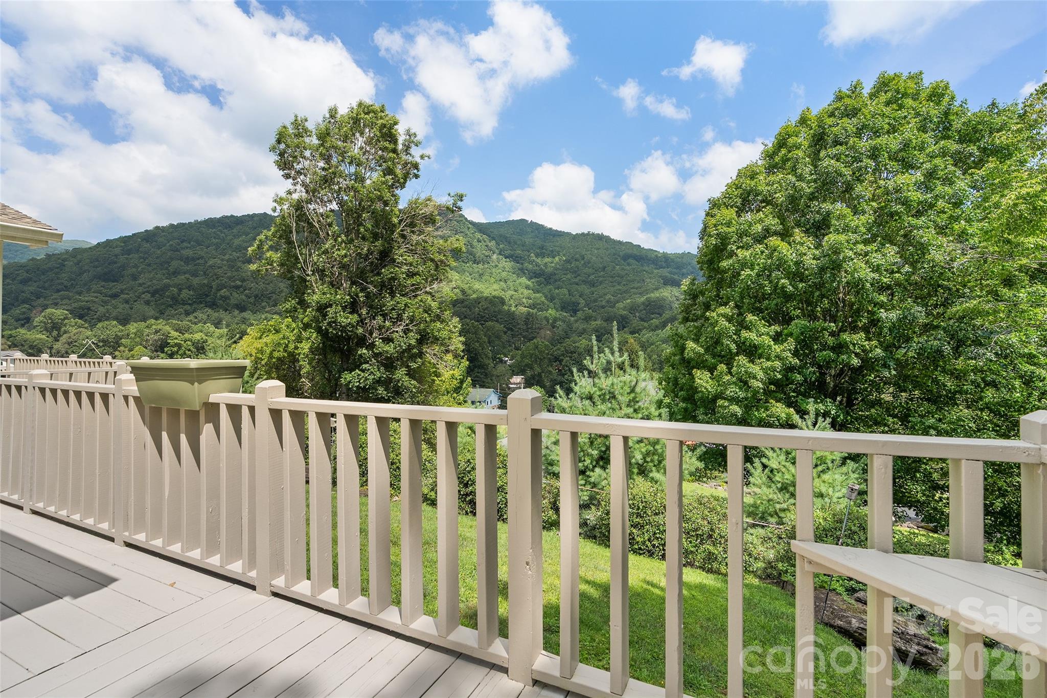 30 Hillcrest Road Property Photo 45