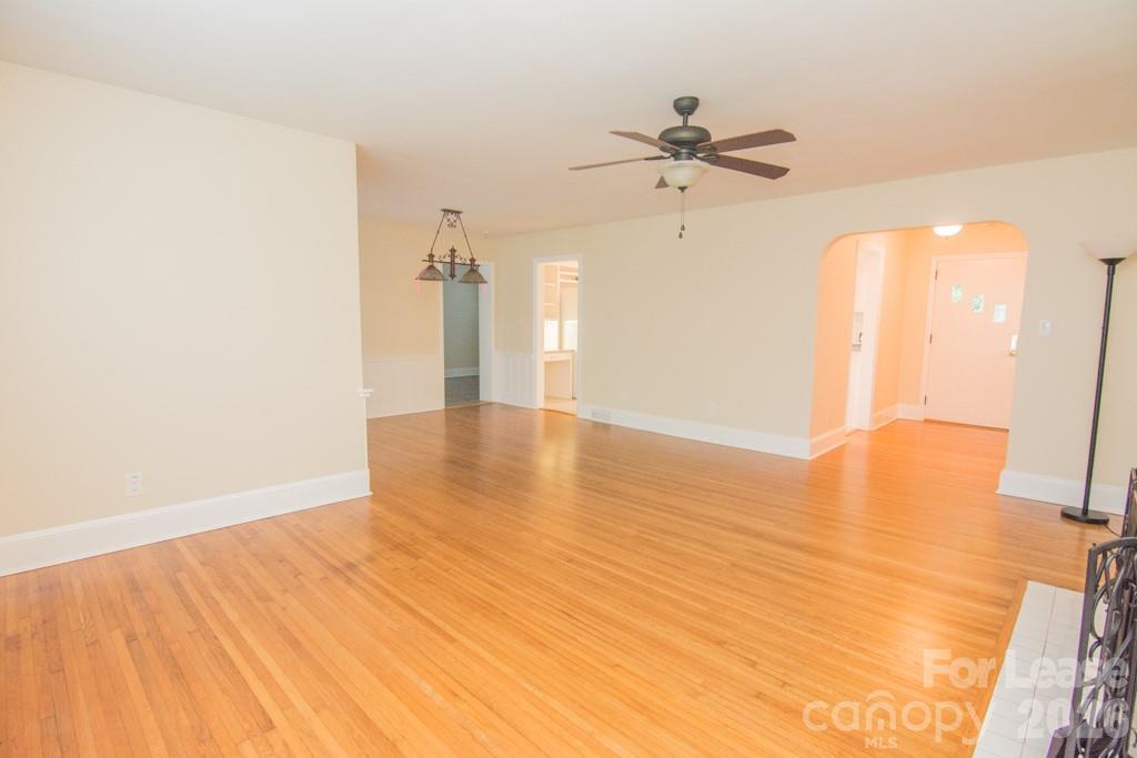 1000 Jefferson Drive Property Photo 7