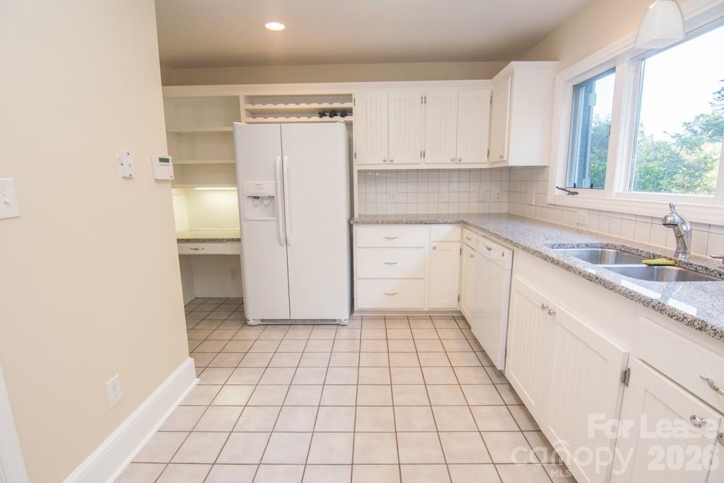 1000 Jefferson Drive Property Photo 10