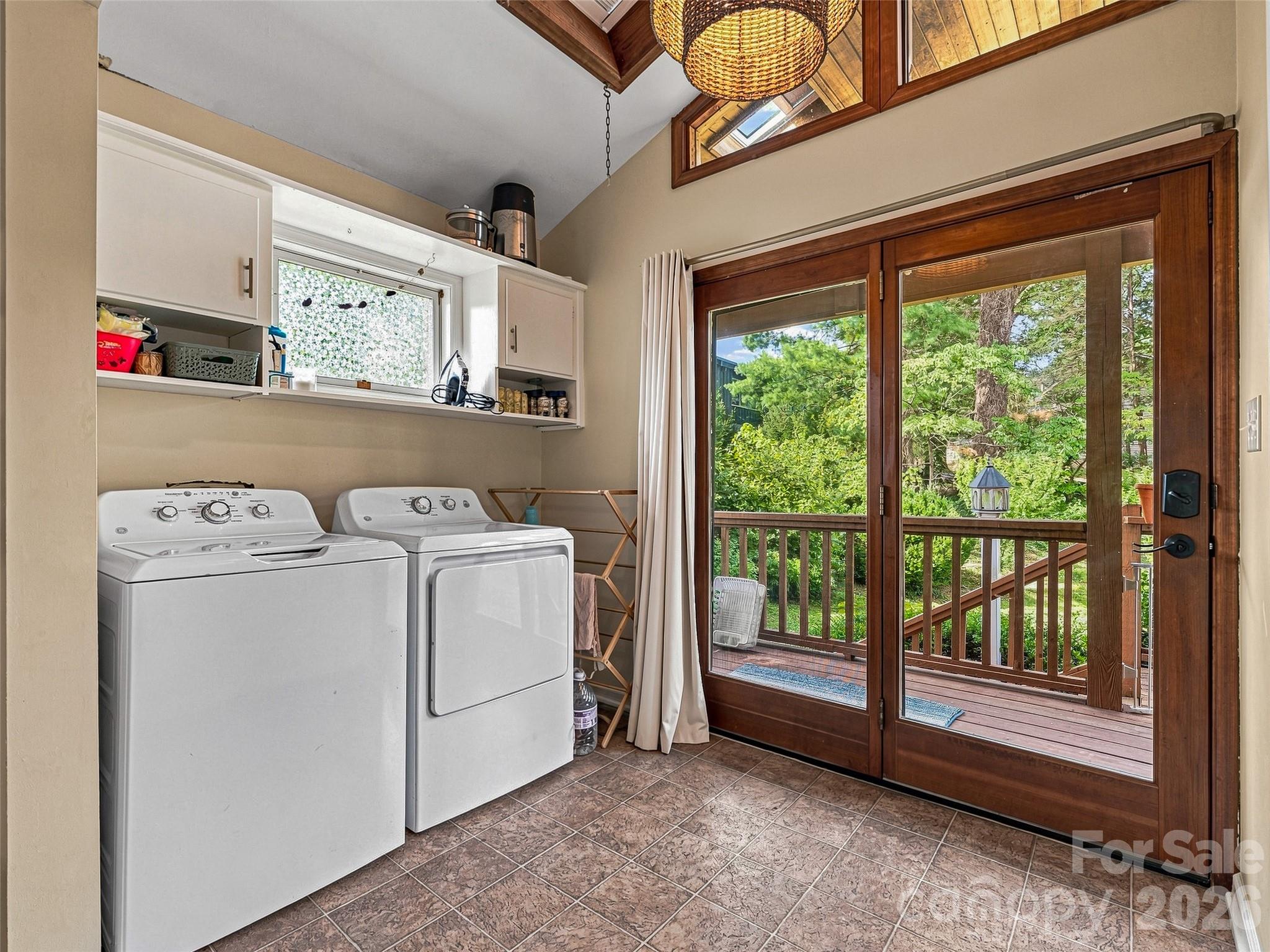 15 Lynnstone Court Property Photo 11