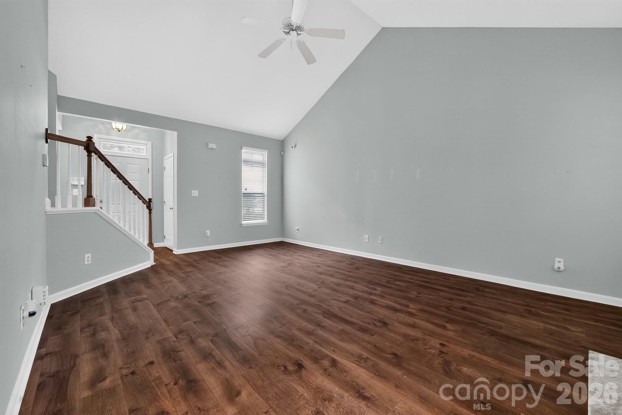 6420 Spanish Moss Lane Property Photo 5