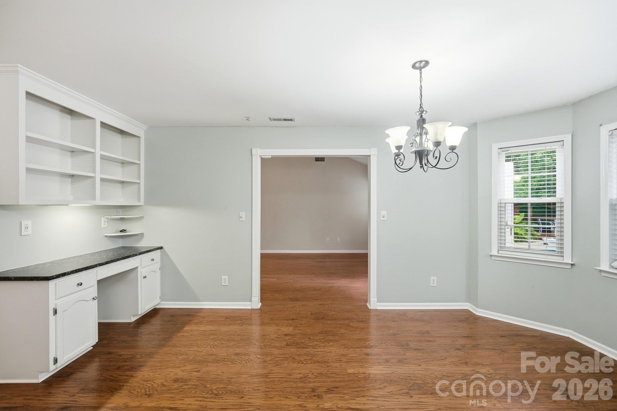 359 Linsbury Court Property Photo 16