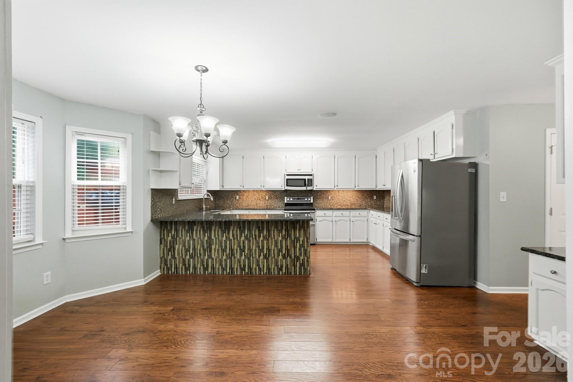 359 Linsbury Court Property Photo 19
