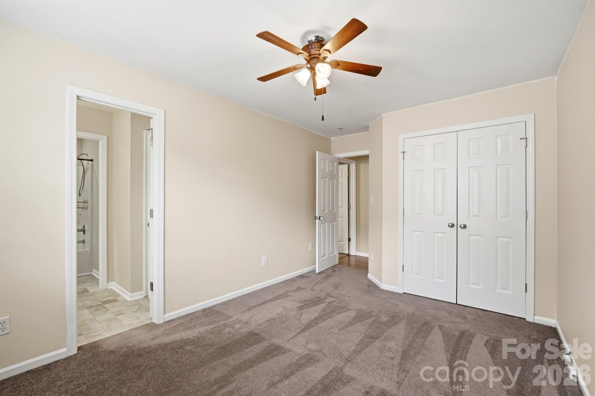 359 Linsbury Court Property Photo 21