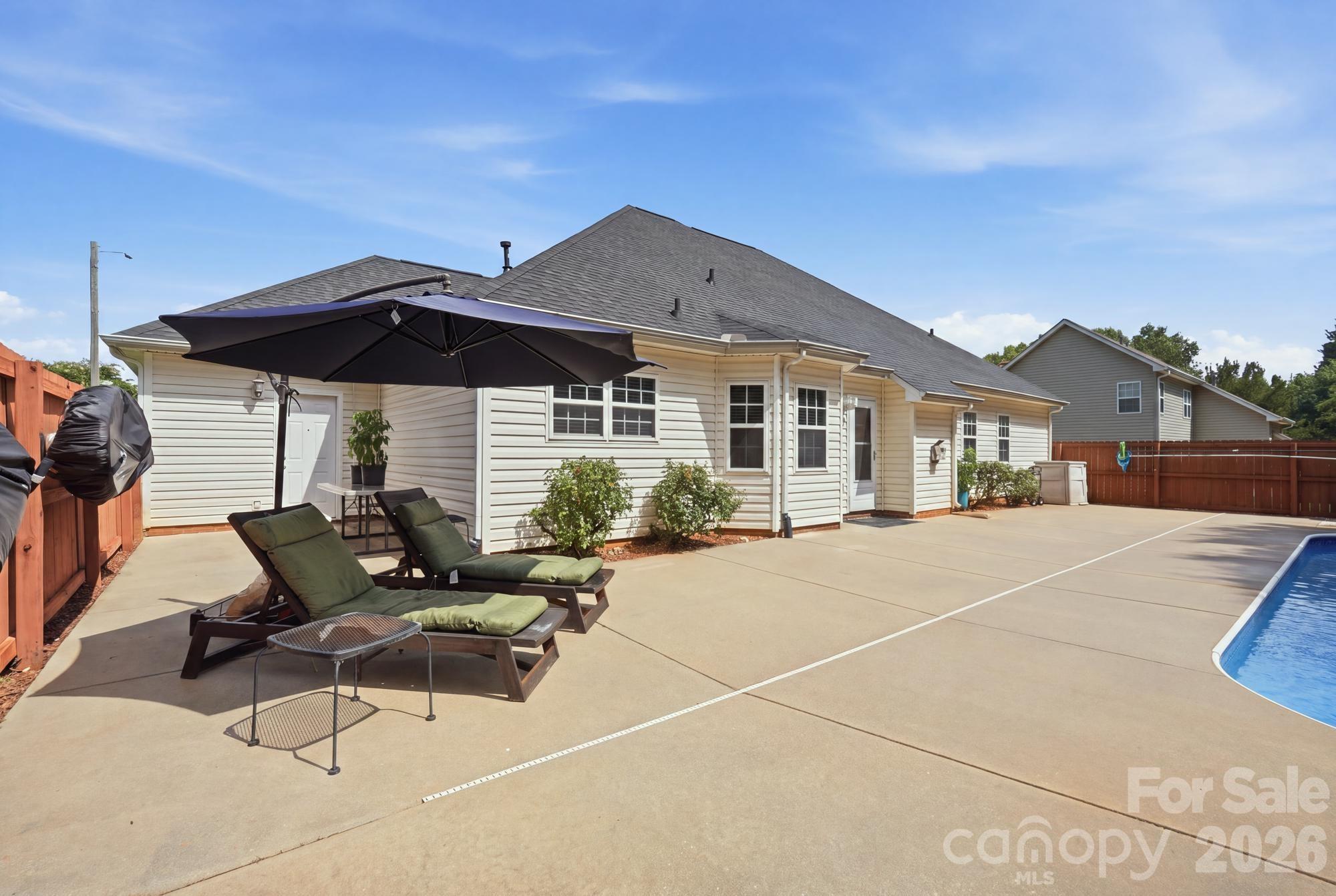 359 Linsbury Court Property Photo 34