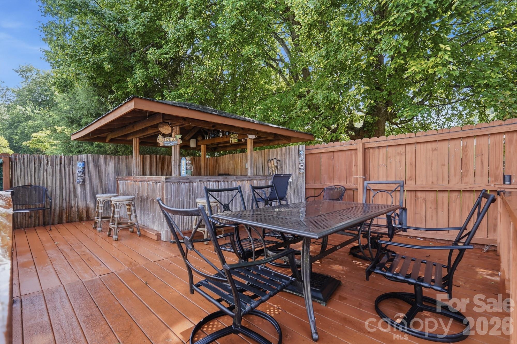 359 Linsbury Court Property Photo 37