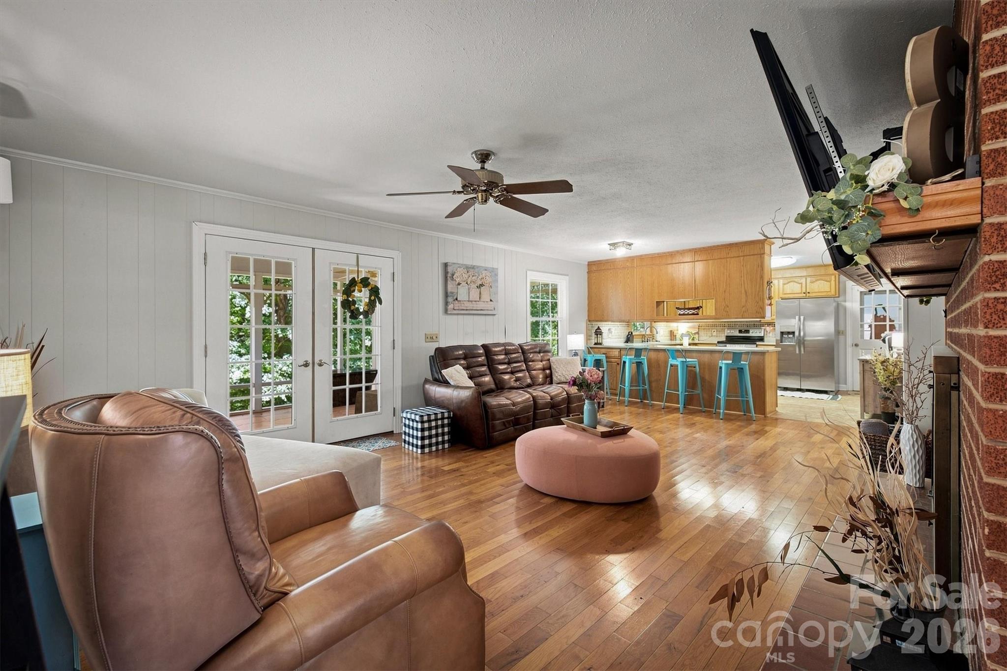 1009 Randolph Circle Property Photo 11