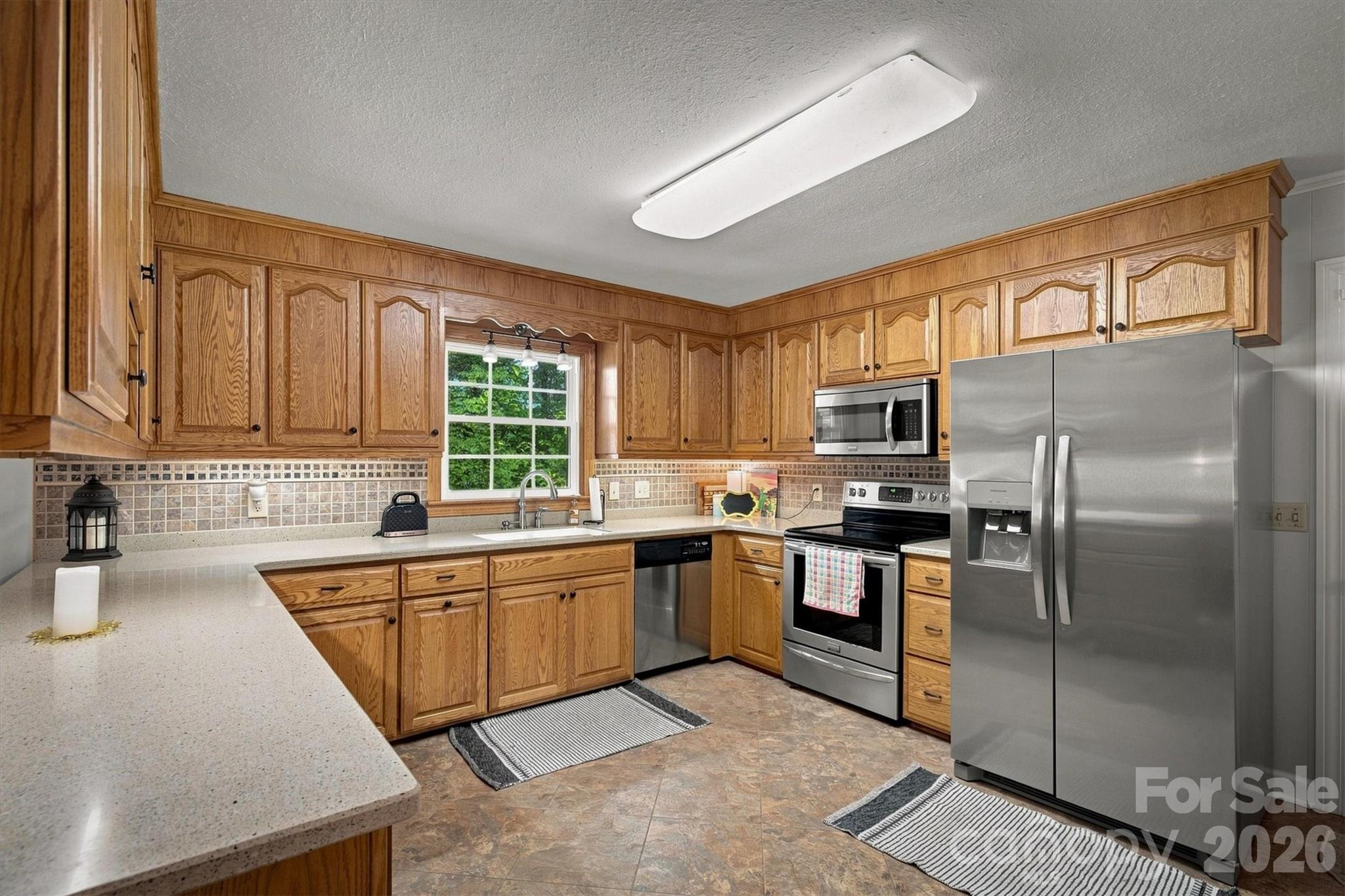 1009 Randolph Circle Property Photo 14