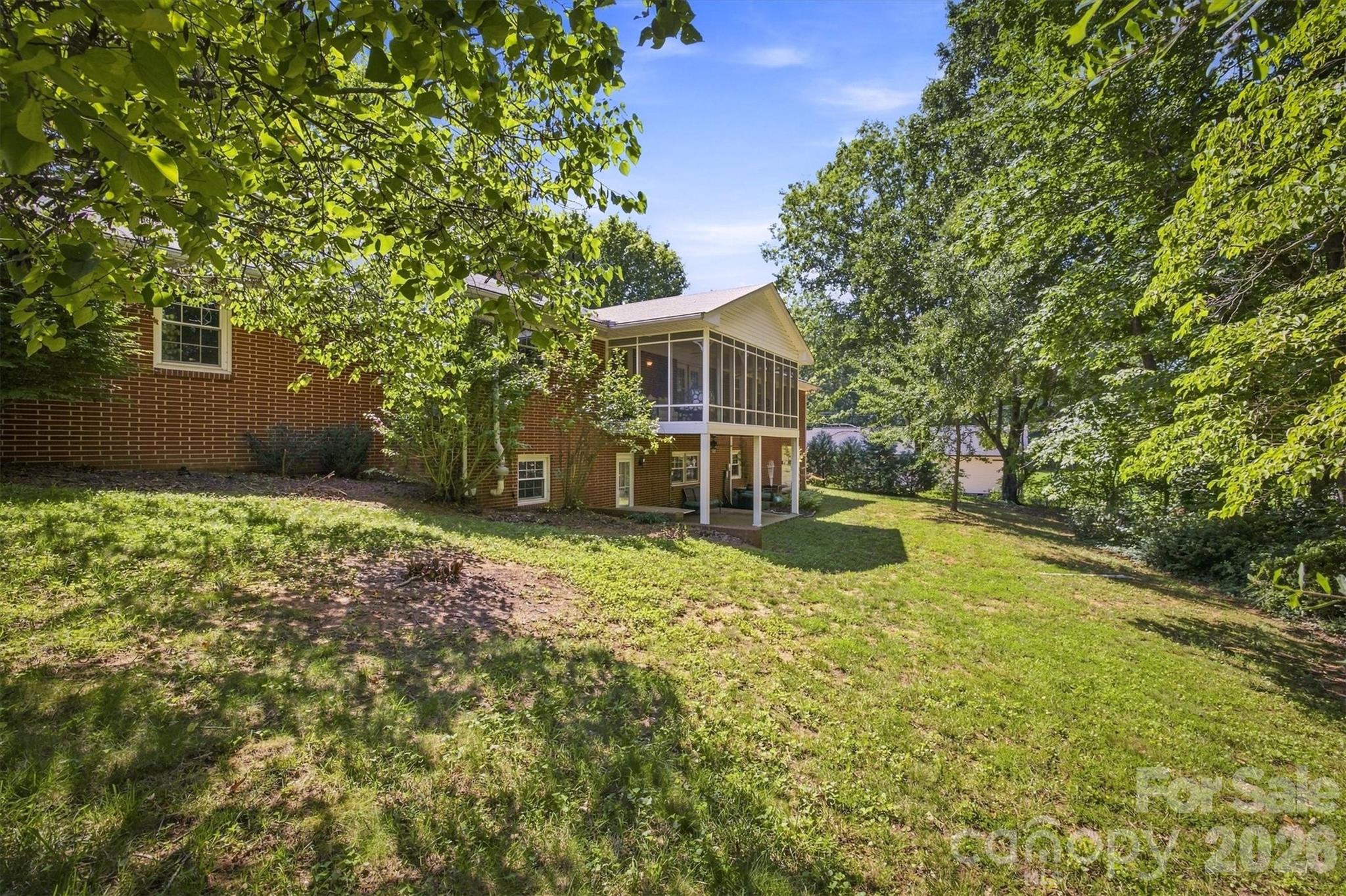 1009 Randolph Circle Property Photo 21