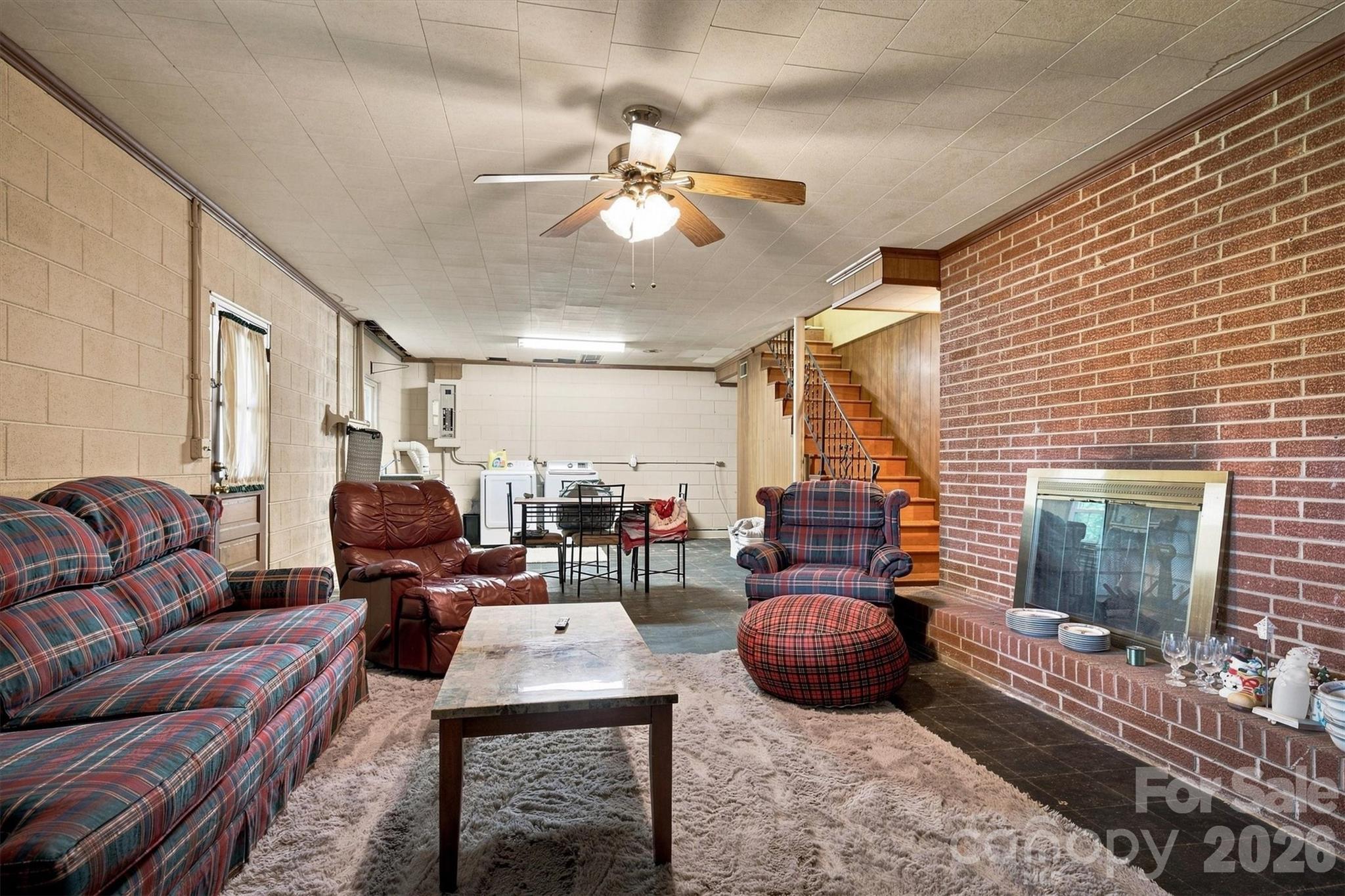 1009 Randolph Circle Property Photo 28