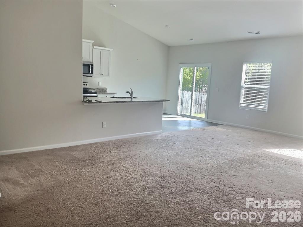 2112 Lanza Drive Property Photo 7