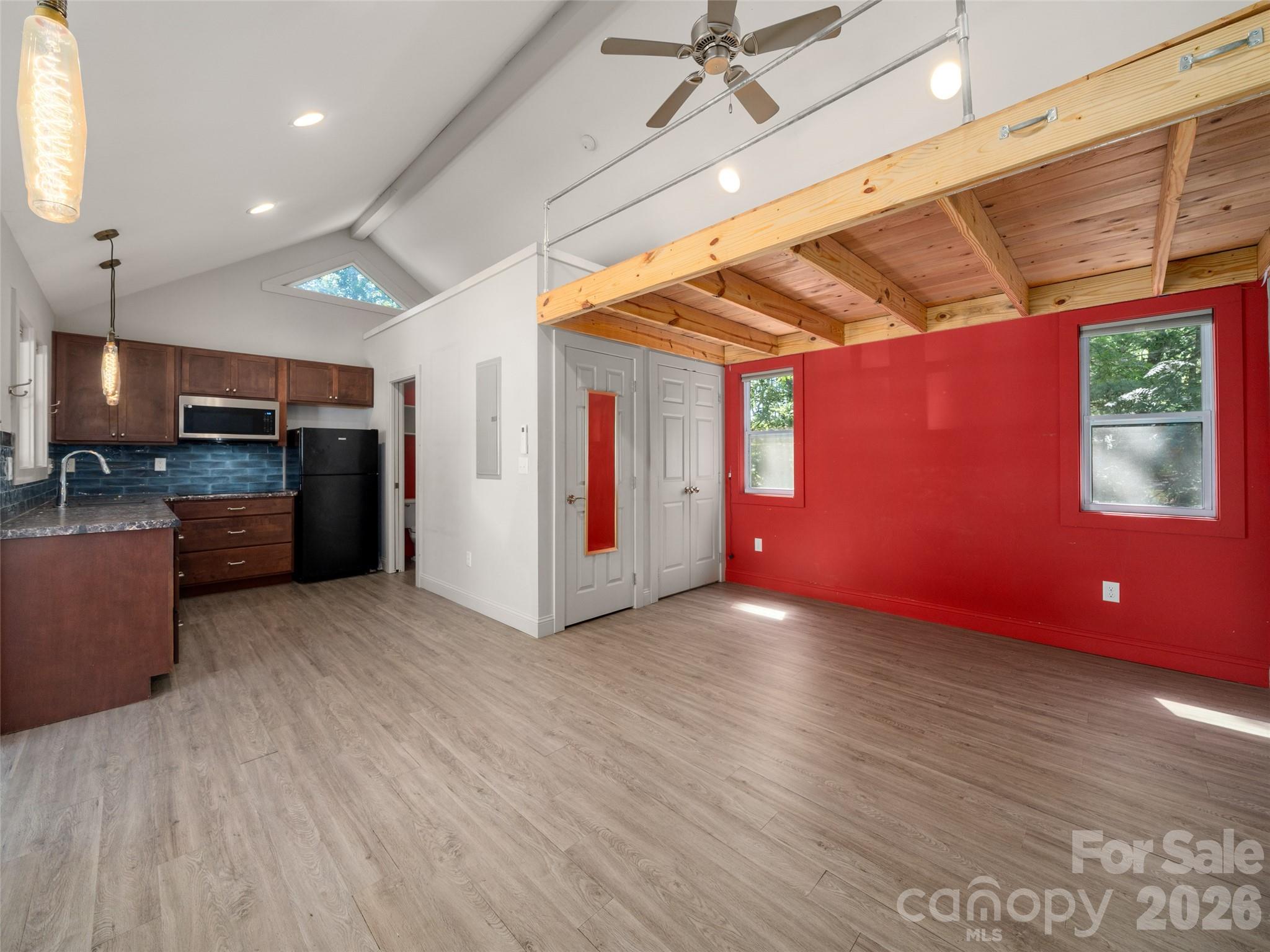 185 Duckworth Avenue Property Photo 15