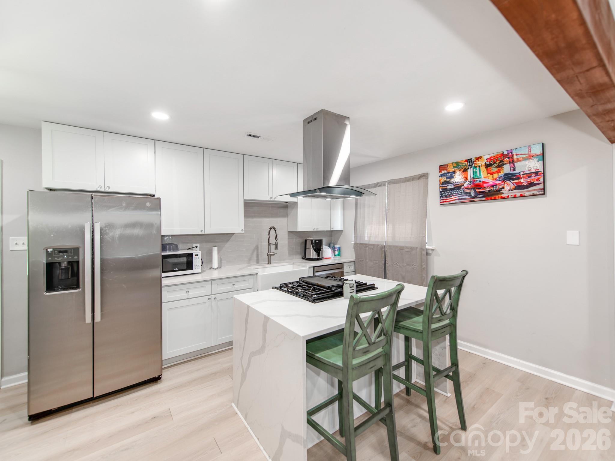 4925 Springview Road Property Photo 16