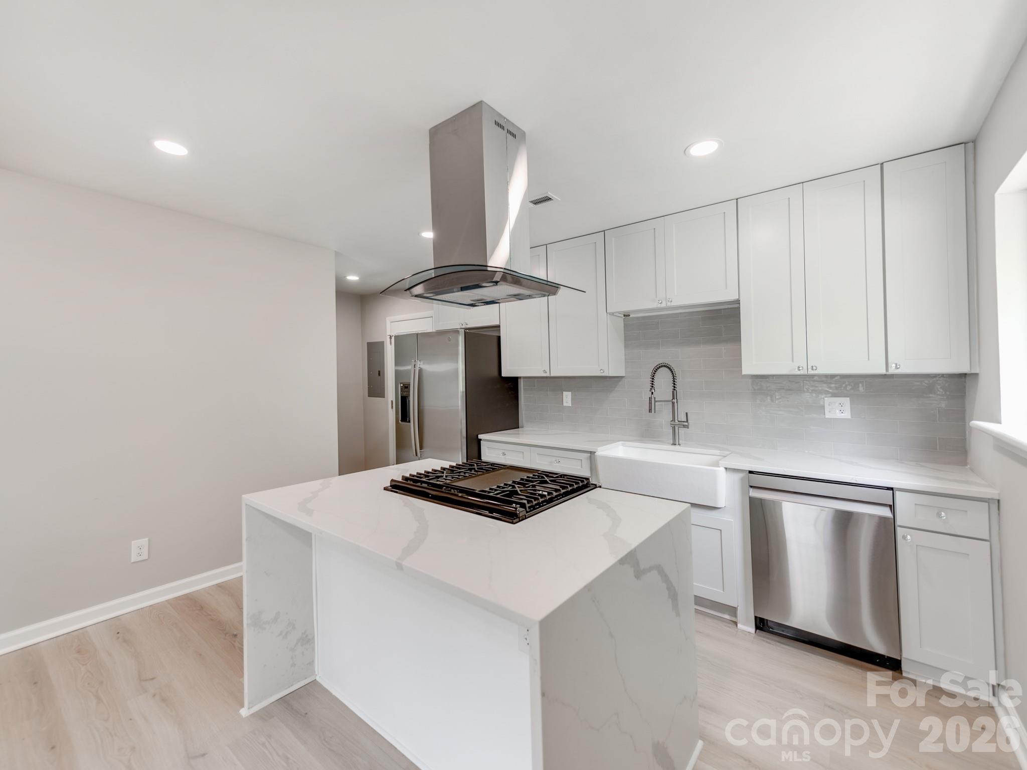 4925 Springview Road Property Photo 19