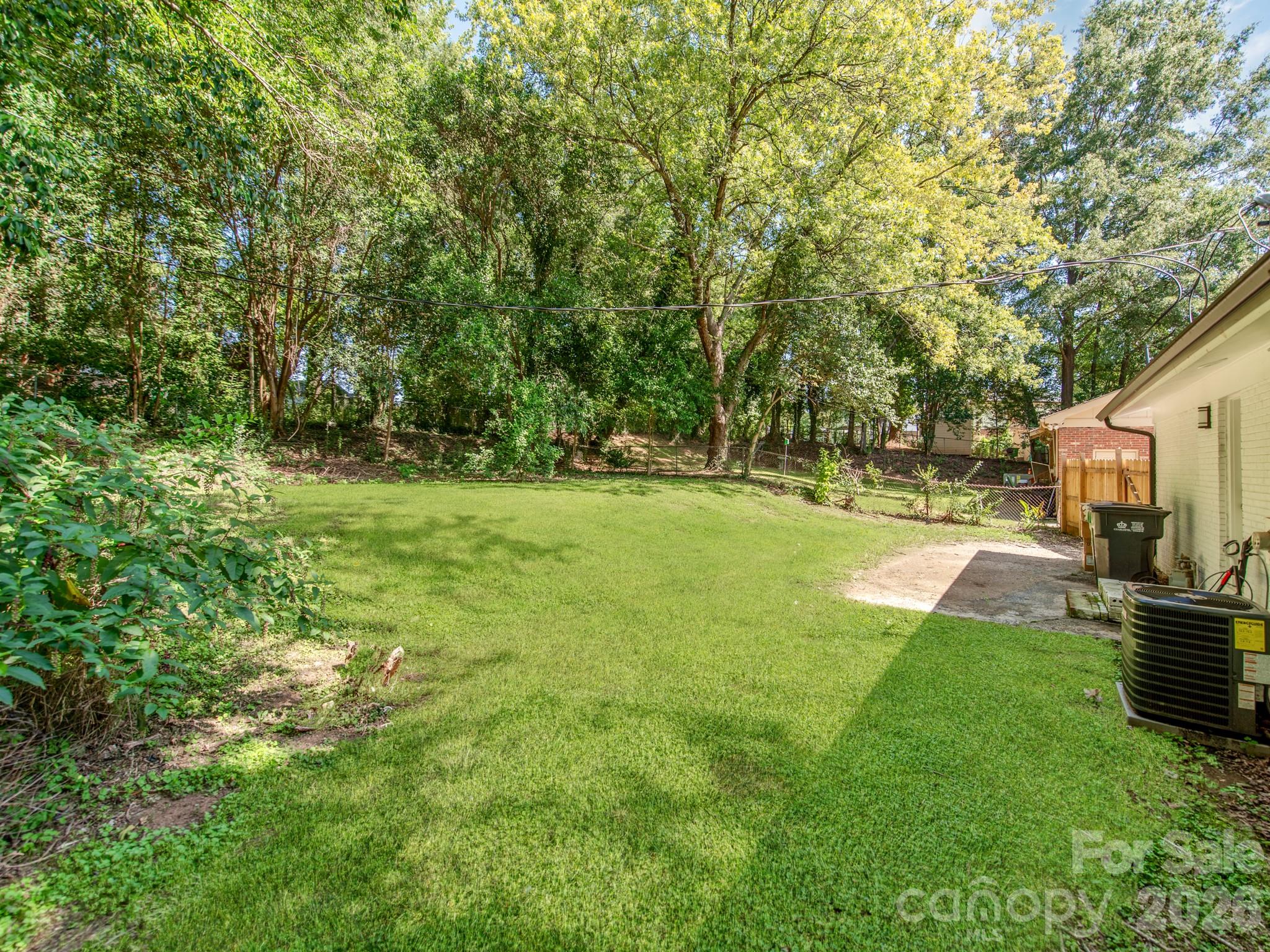 4925 Springview Road Property Photo 37