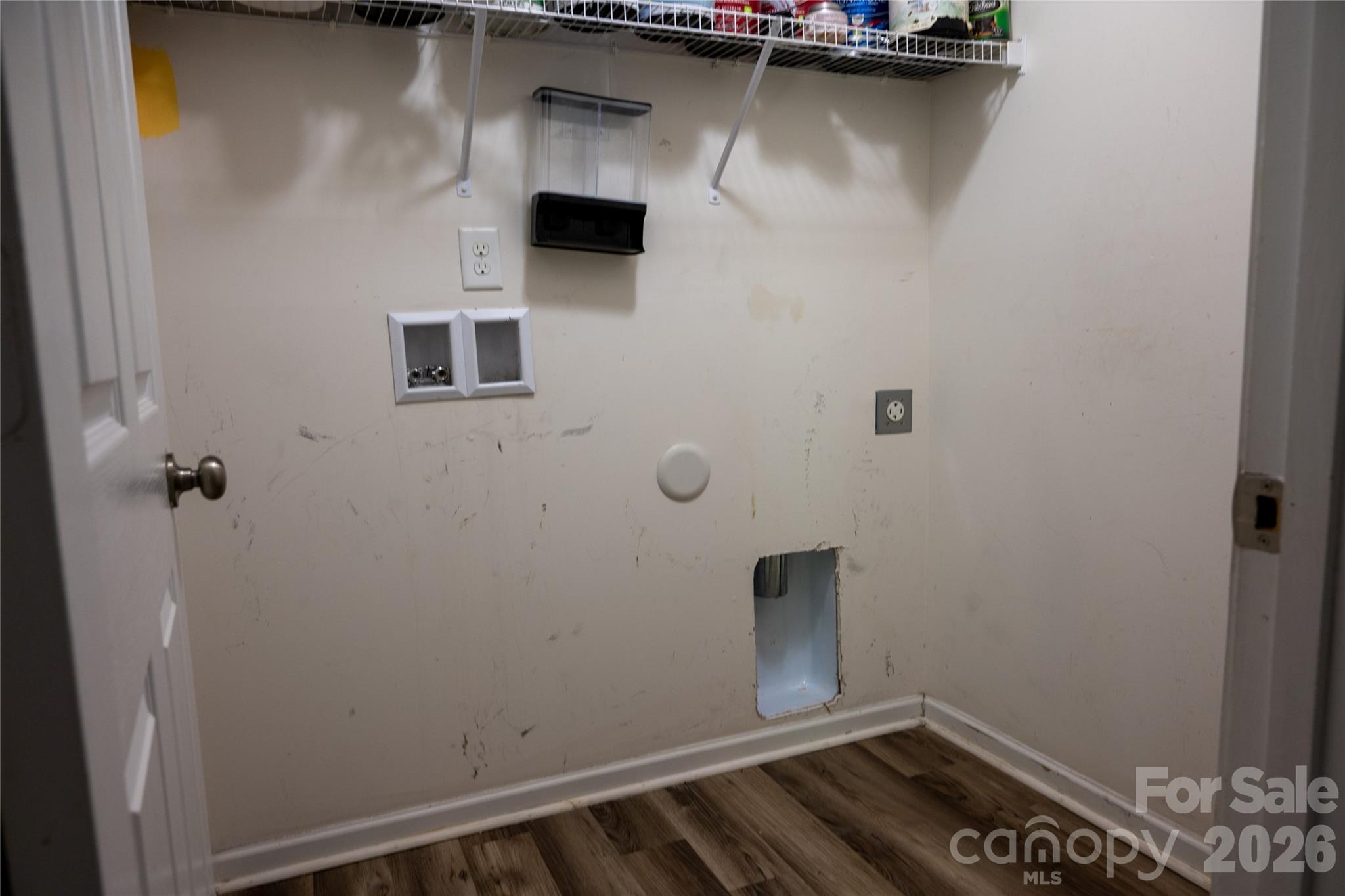 9702 Pond Vista Court Property Photo 24
