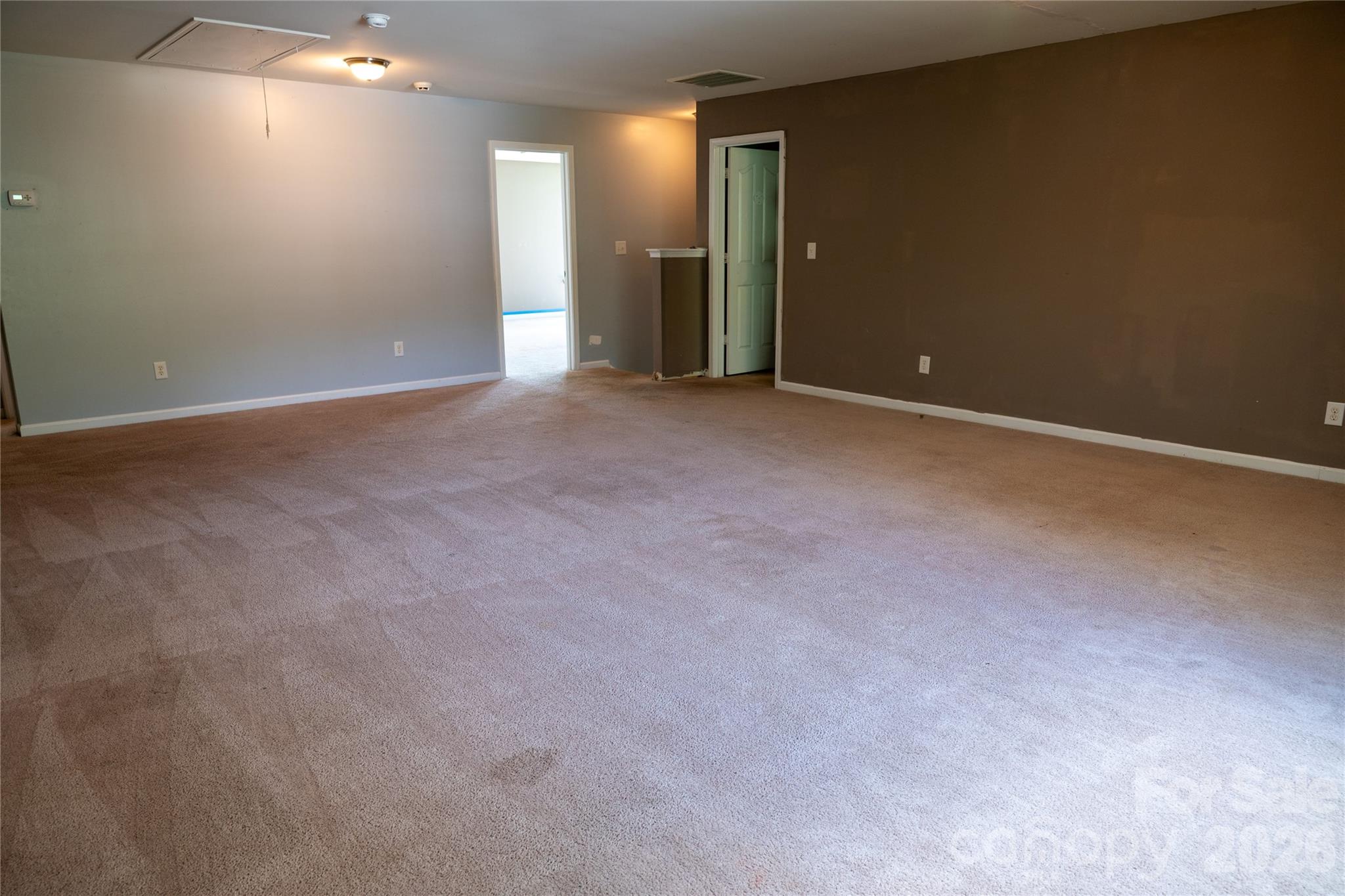 9702 Pond Vista Court Property Photo 27