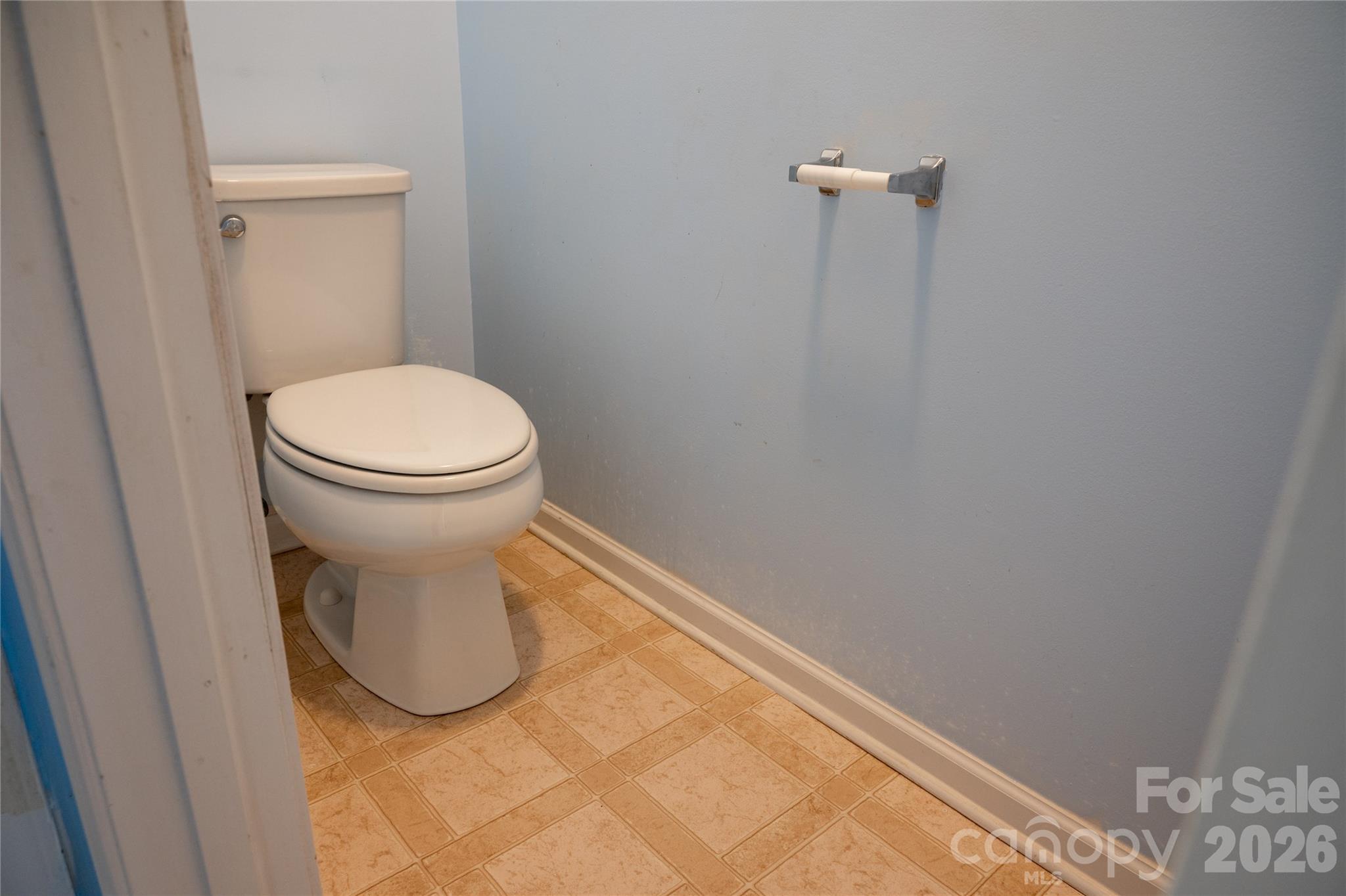 9702 Pond Vista Court Property Photo 33