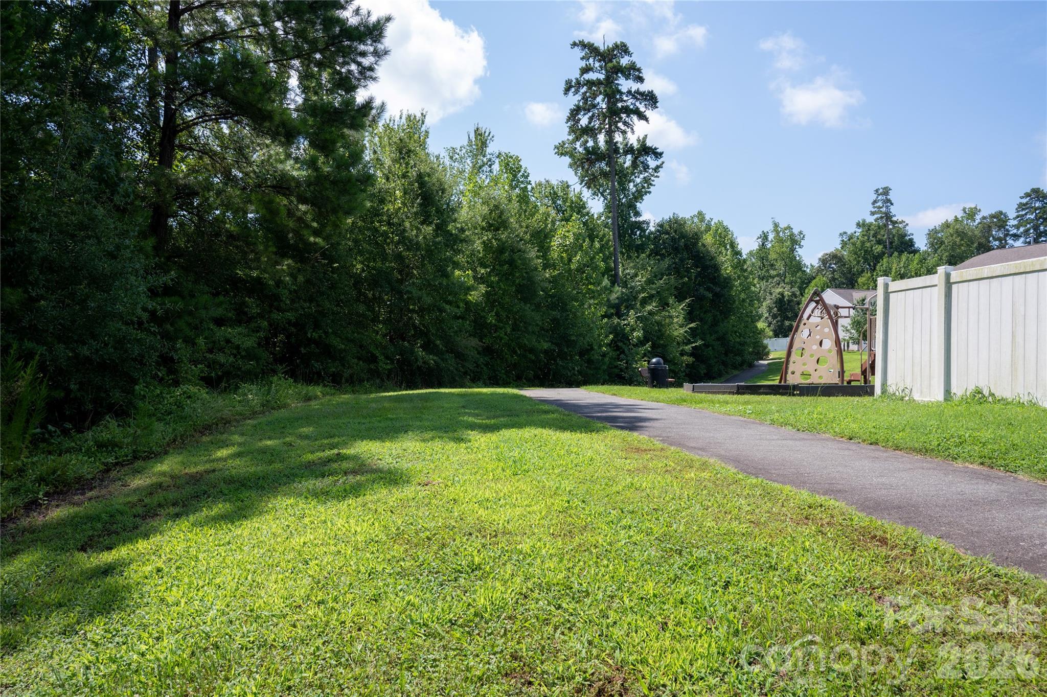 9702 Pond Vista Court Property Photo 47