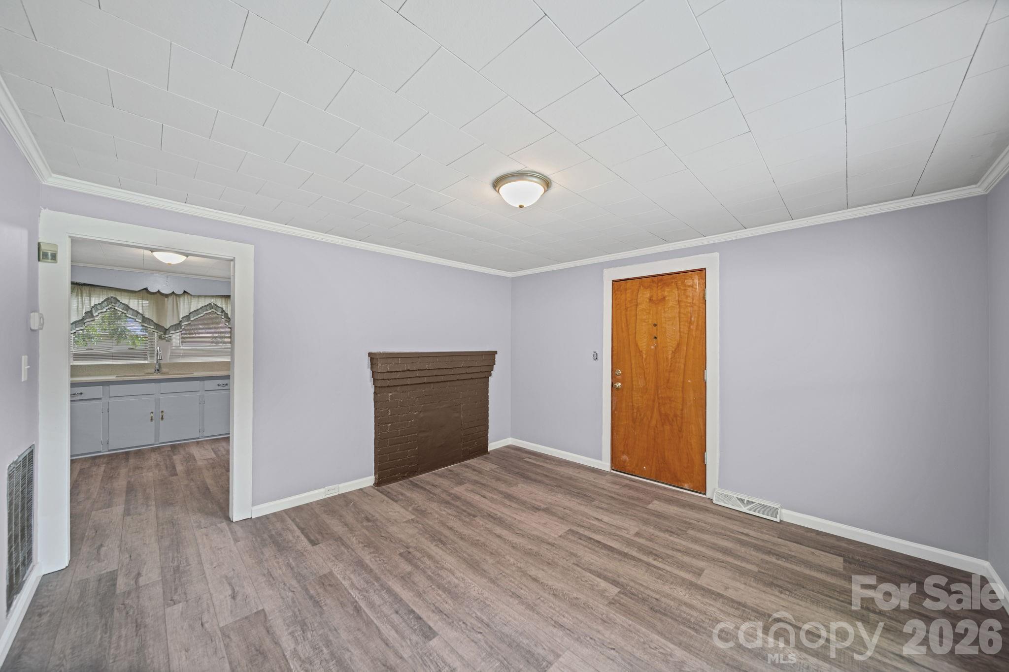 834 Murphy Street Property Photo 4