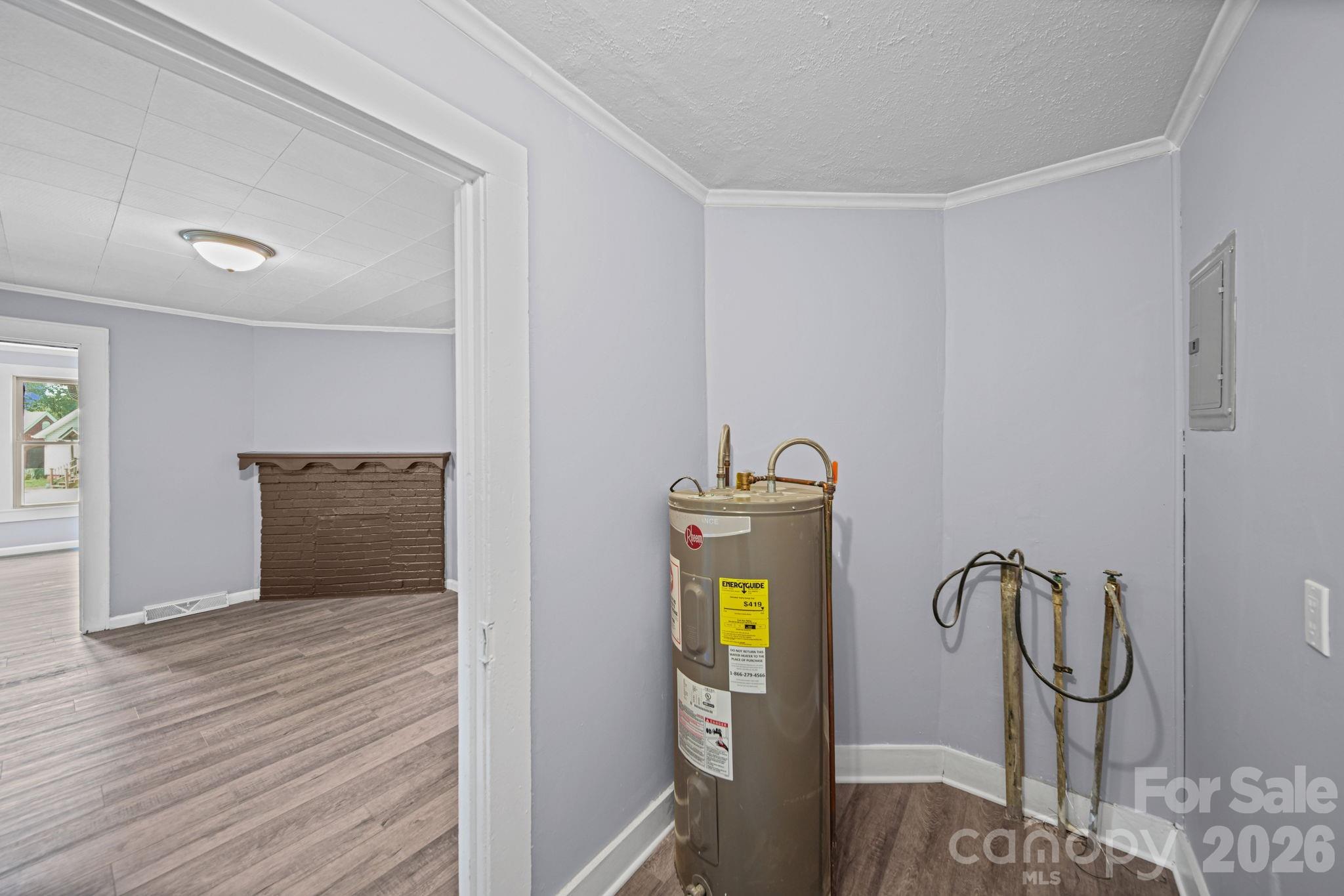834 Murphy Street Property Photo 16