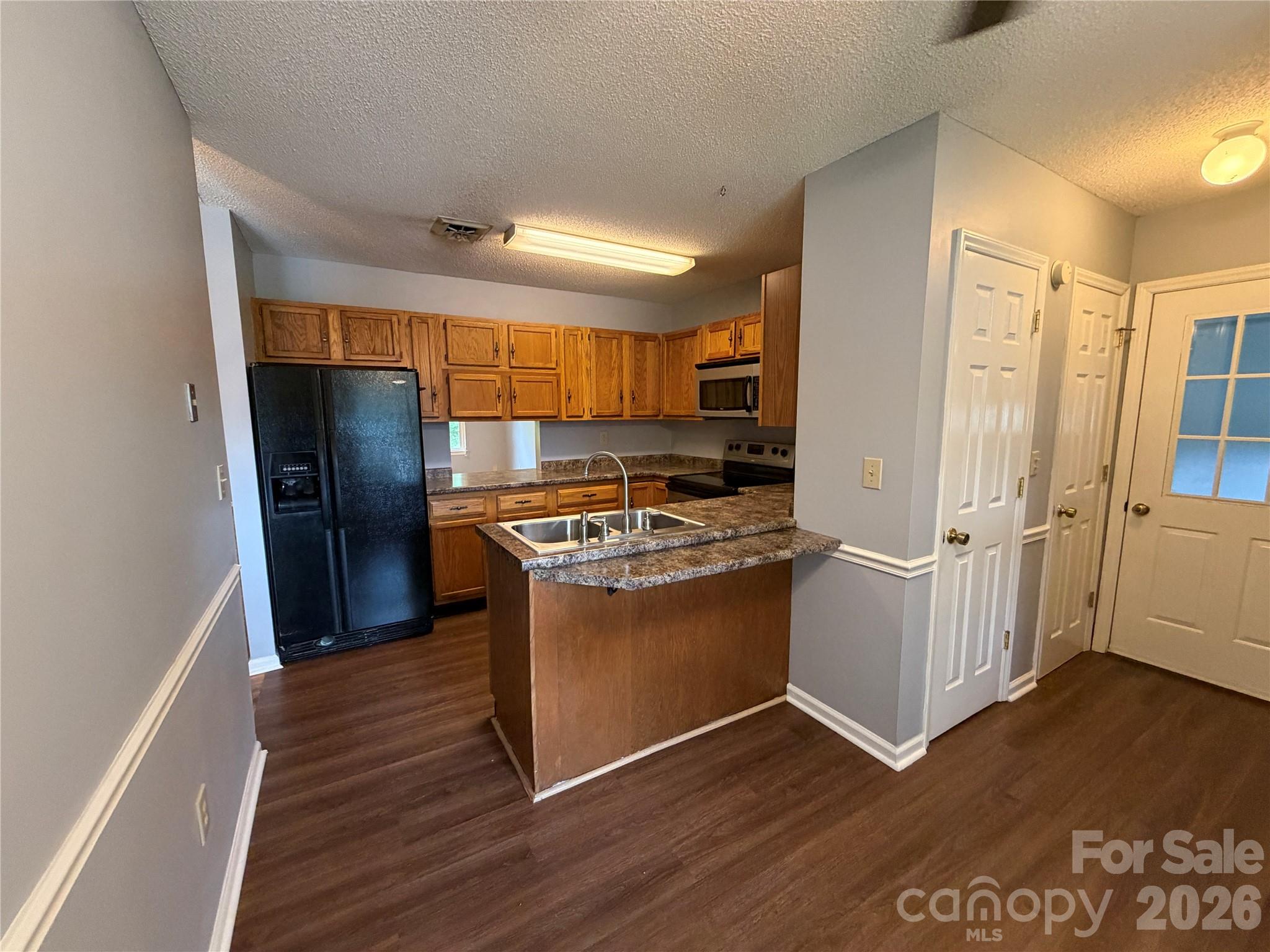 127 Holly Court Property Photo 7
