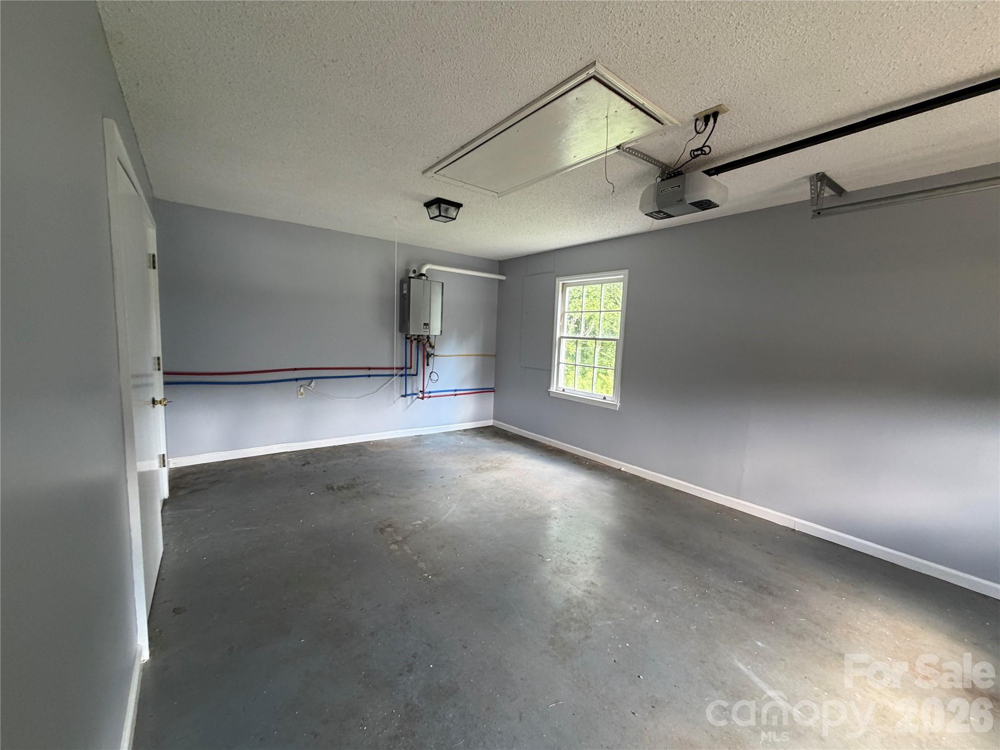 127 Holly Court Property Photo 10
