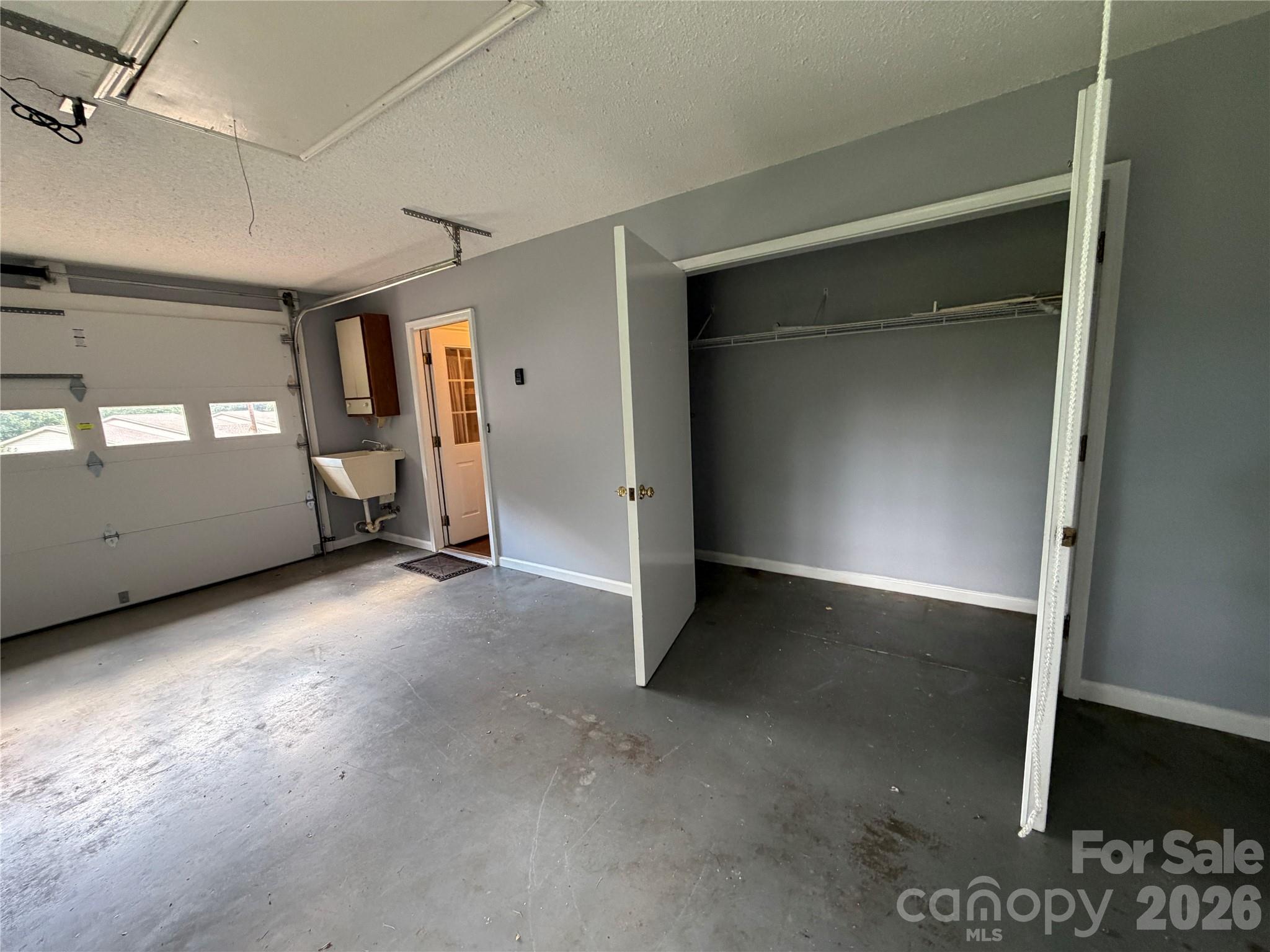 127 Holly Court Property Photo 13
