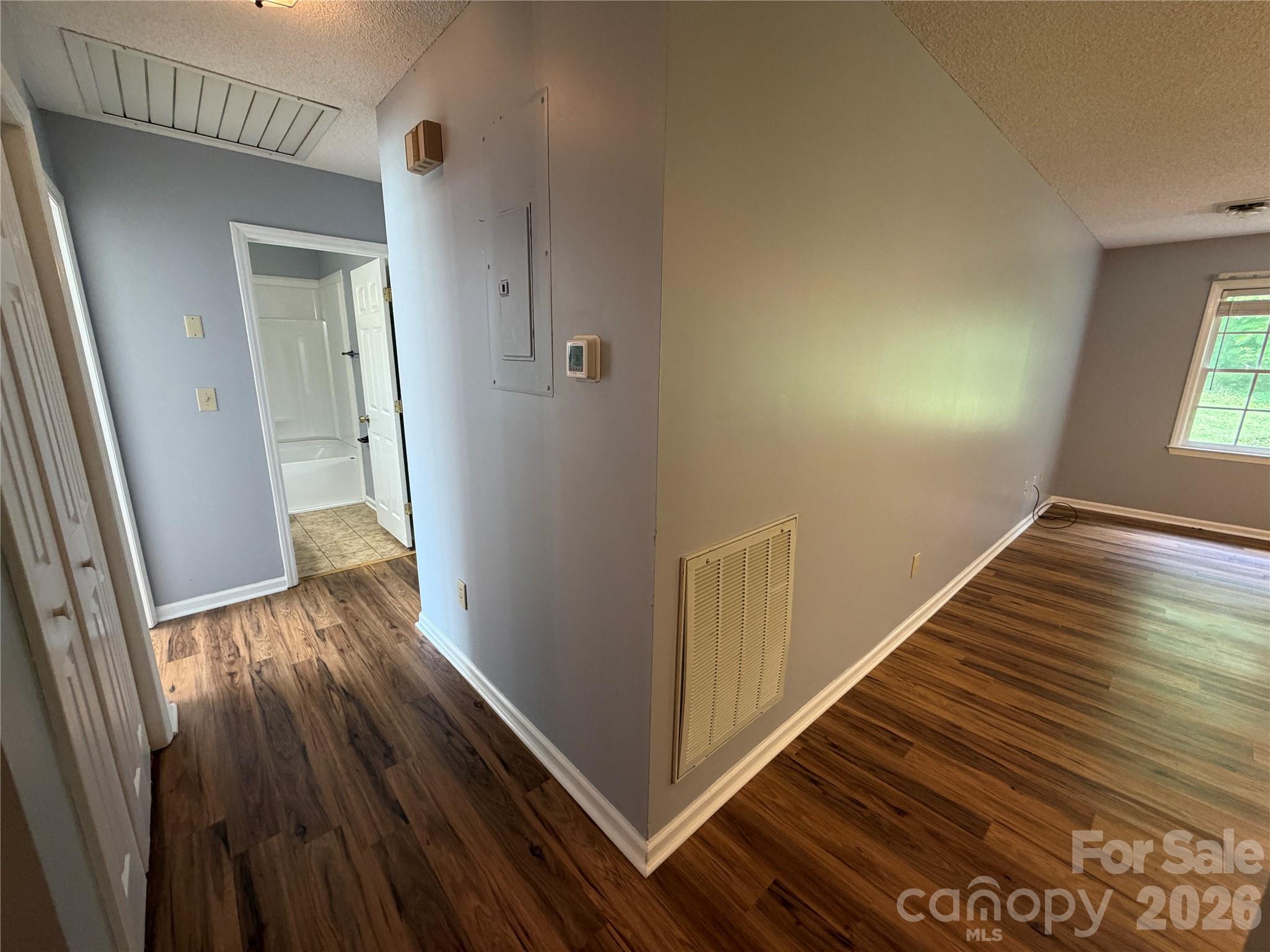 127 Holly Court Property Photo 17