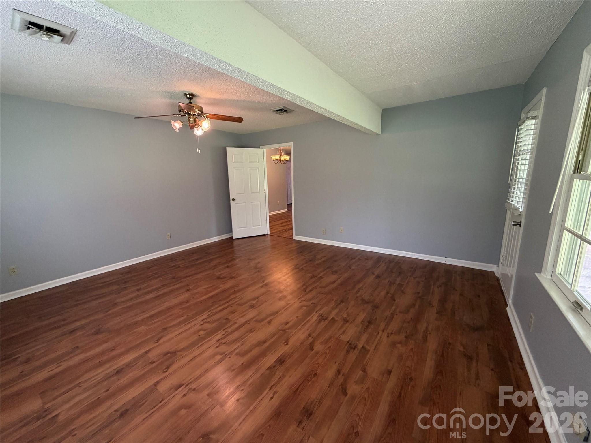 127 Holly Court Property Photo 37