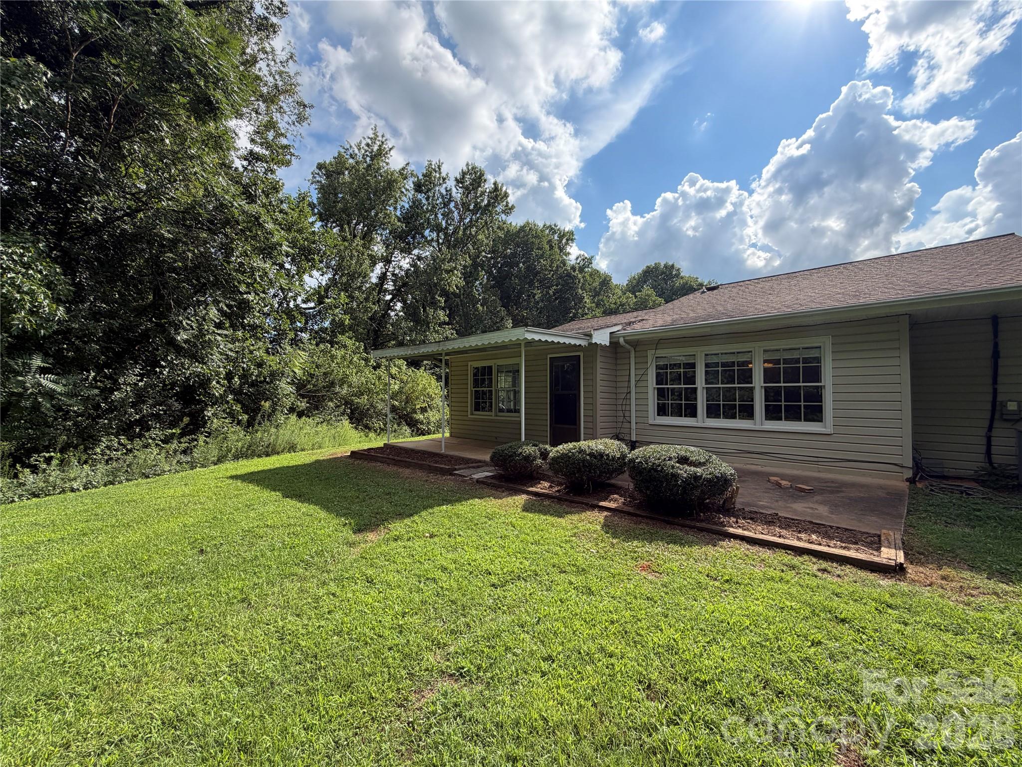 127 Holly Court Property Photo 43