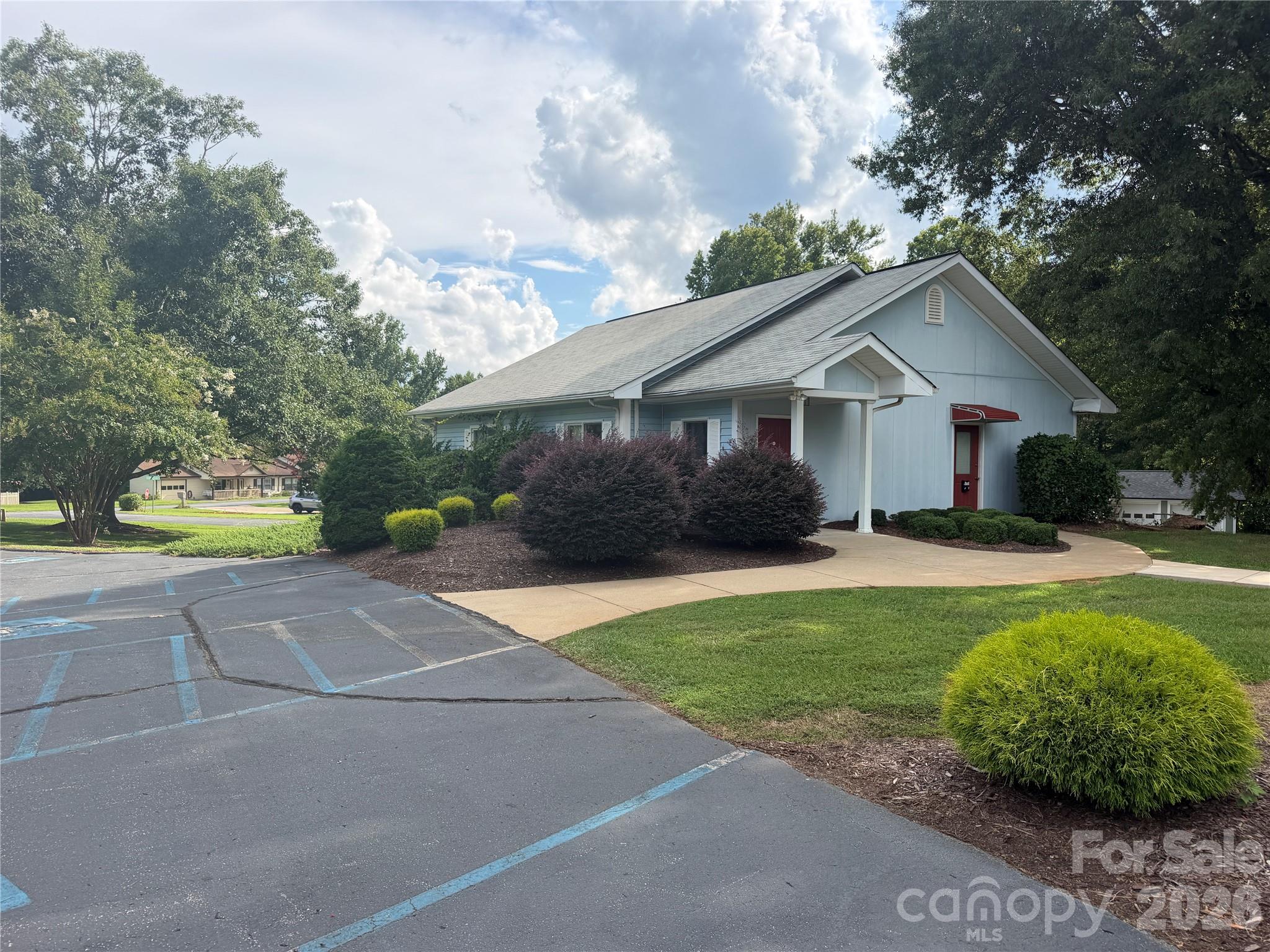 127 Holly Court Property Photo 44