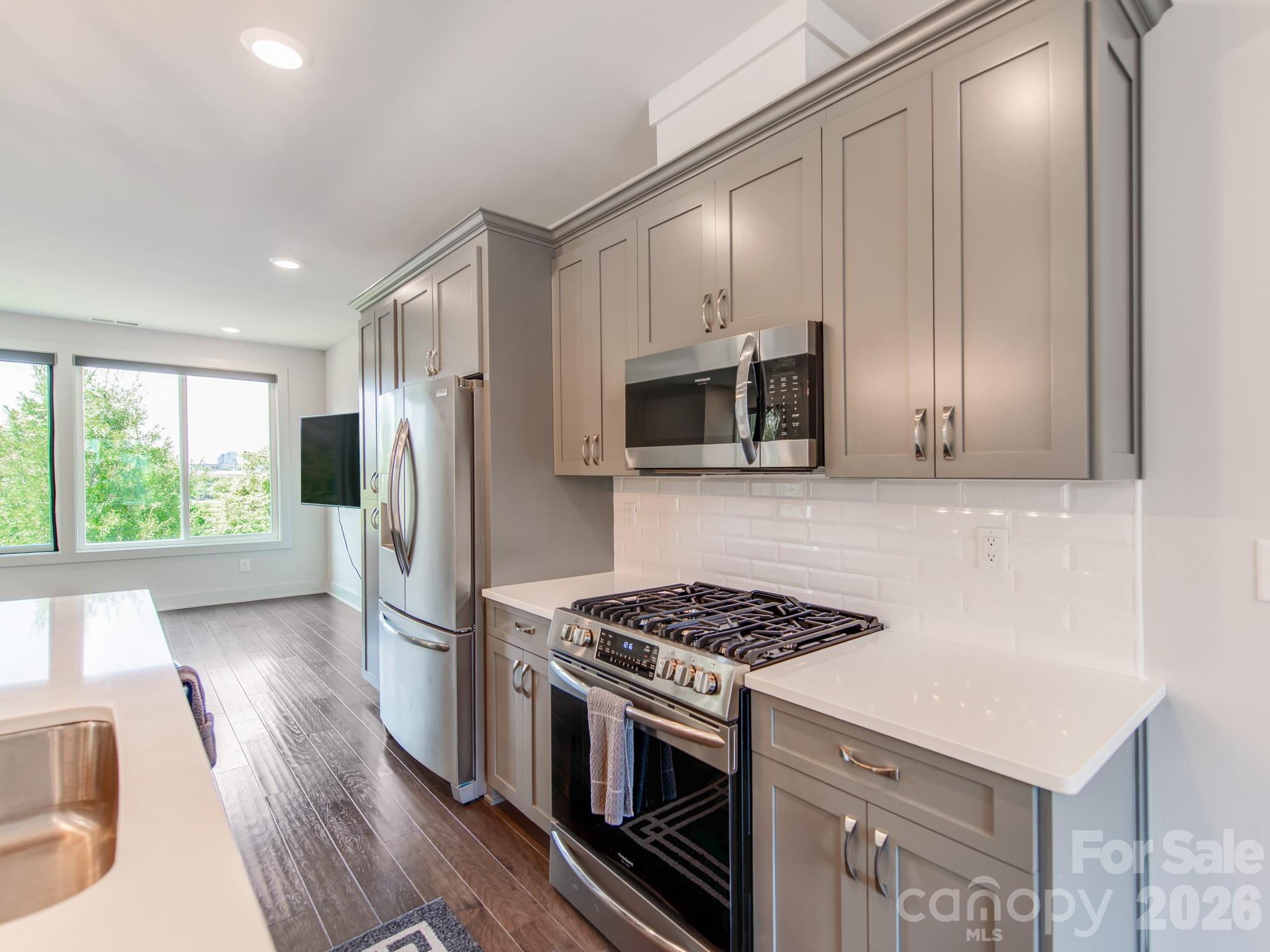 931 Cityscape Drive Property Photo 15