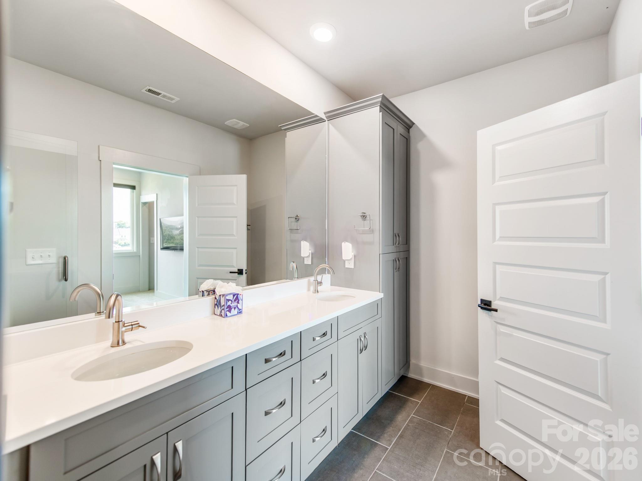 931 Cityscape Drive Property Photo 24