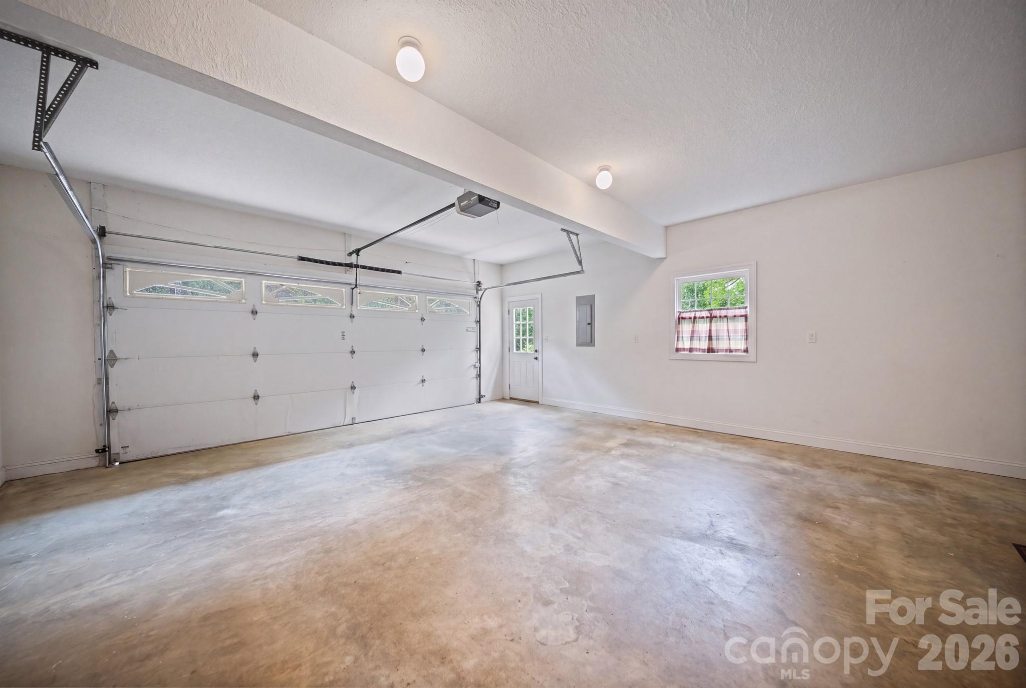 210 Clear Vista Circle Property Photo 43