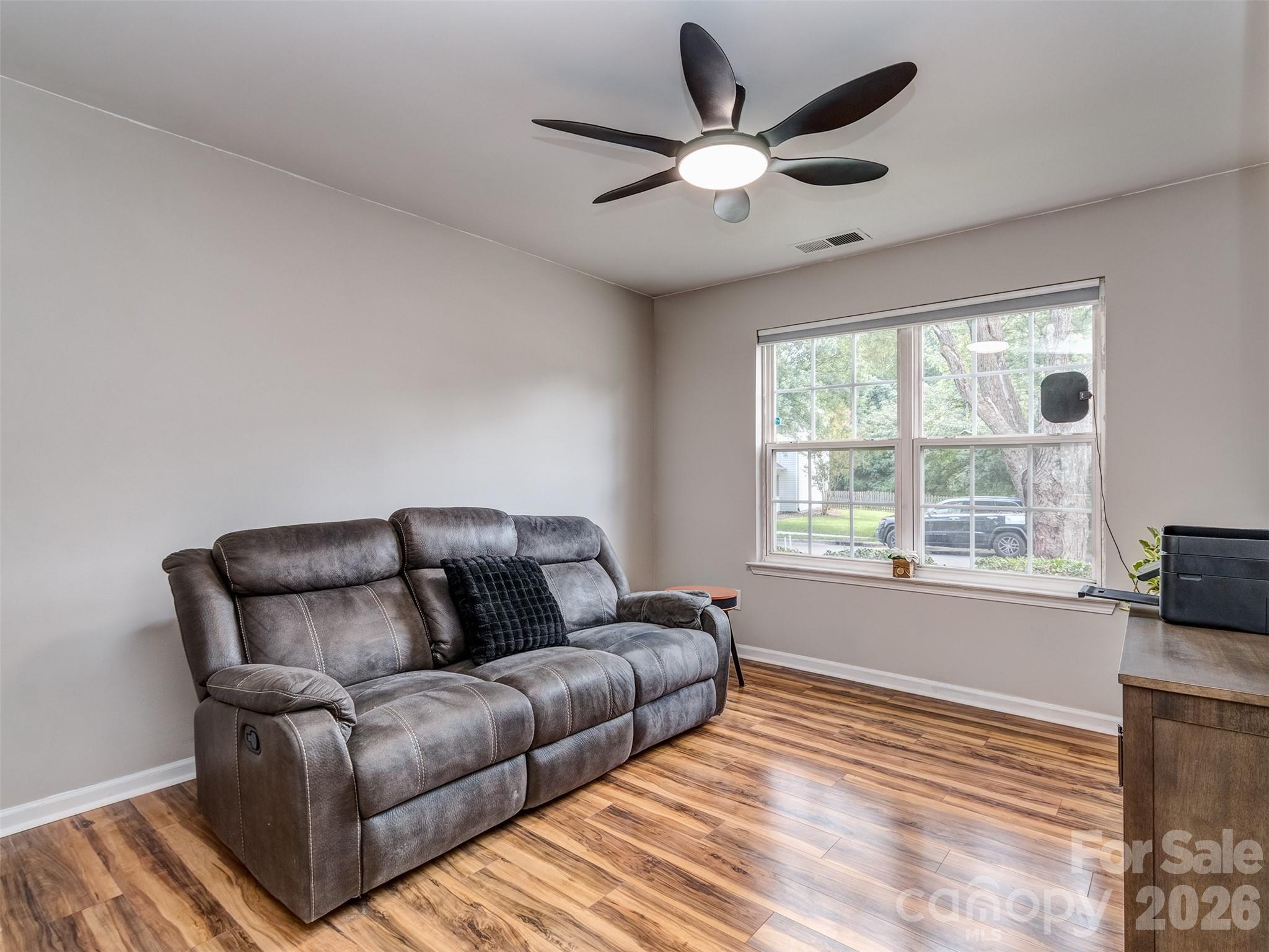 10326 Haddington Drive Property Photo 8