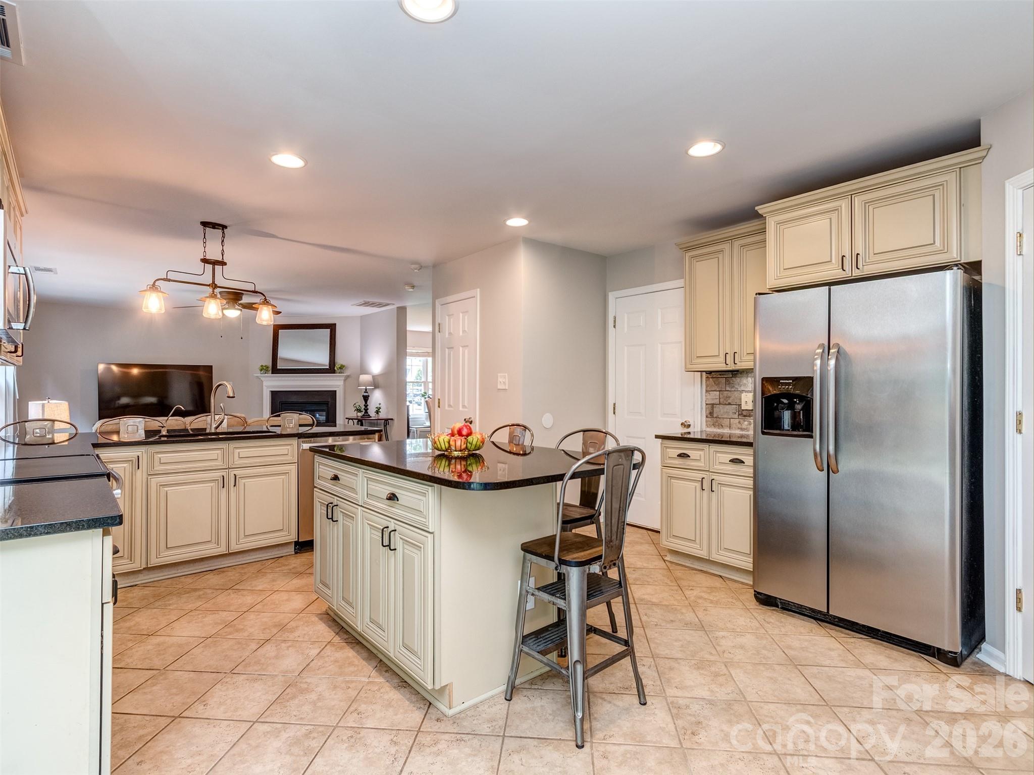 10326 Haddington Drive Property Photo 16