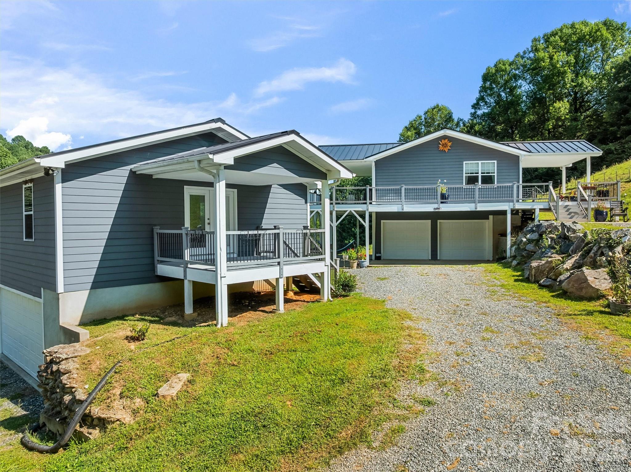 2345 Sugar Camp Road Property Photo 1
