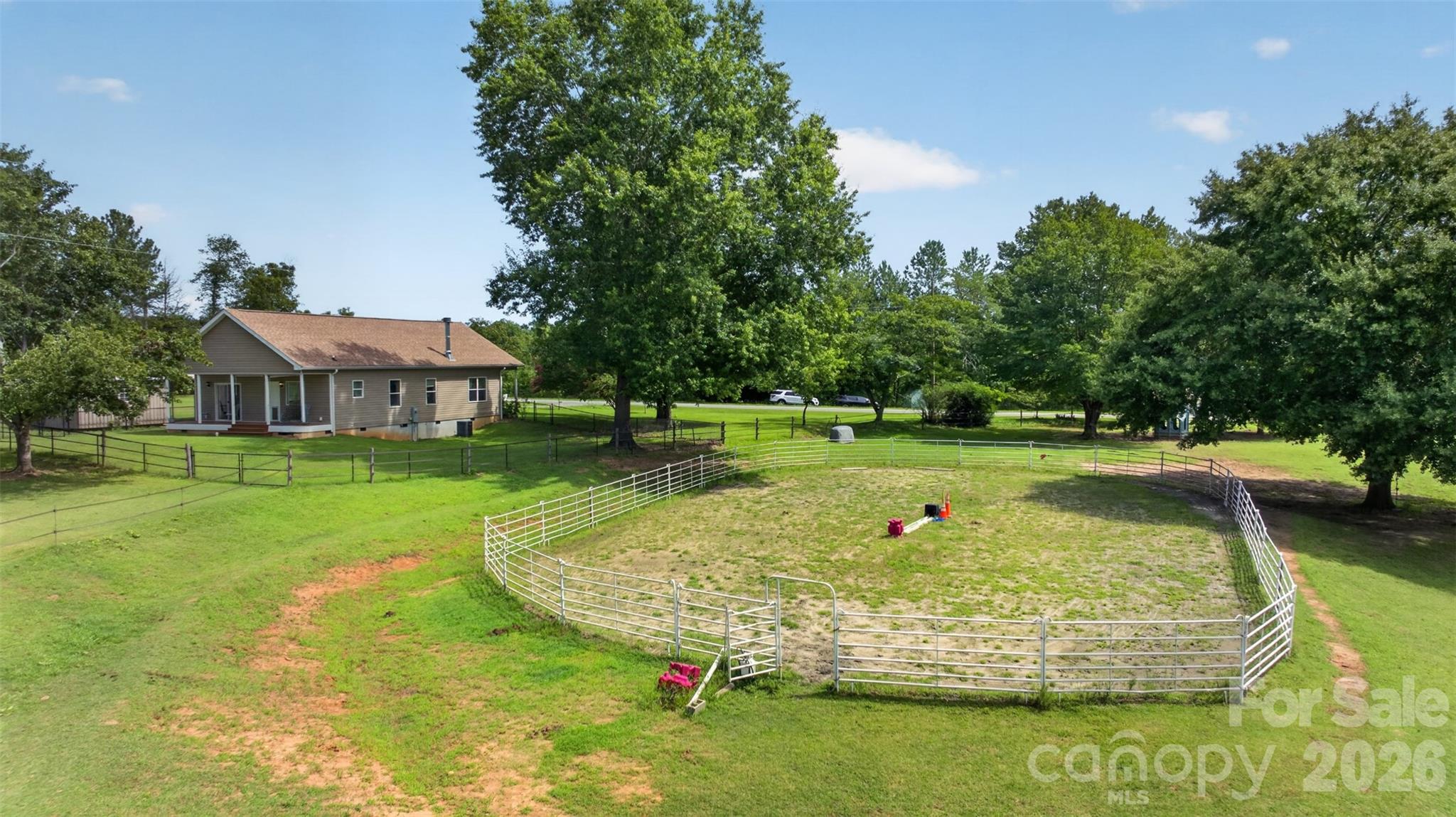 1568 John Smith Road Property Photo 3