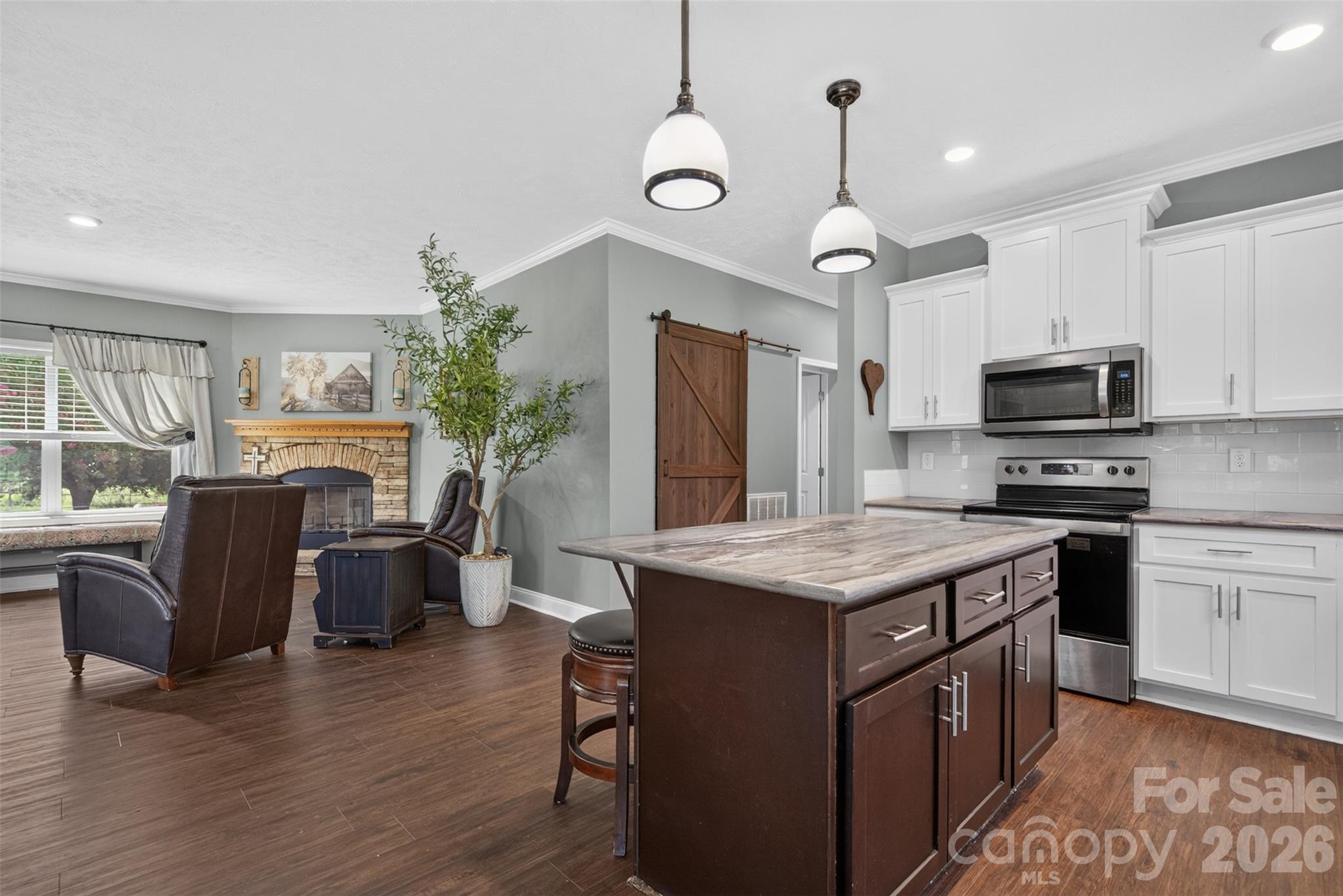 1568 John Smith Road Property Photo 17