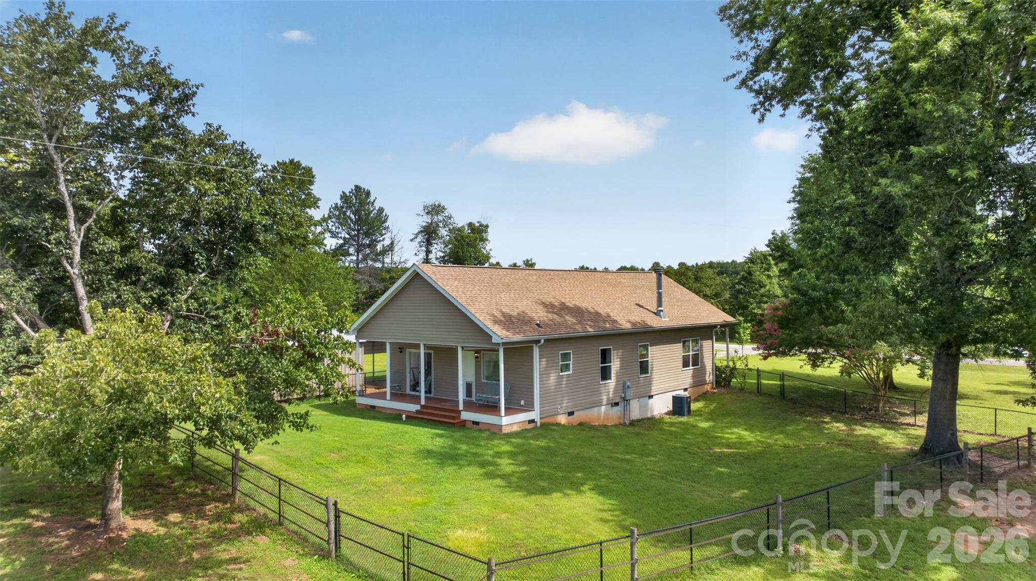 1568 John Smith Road Property Photo 19