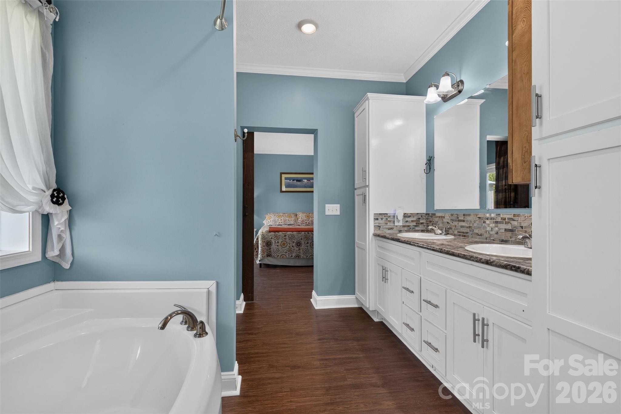 1568 John Smith Road Property Photo 38