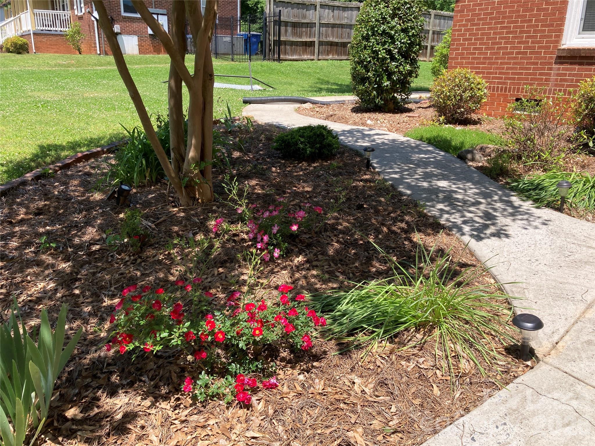 213 Auten Circle Property Photo 35